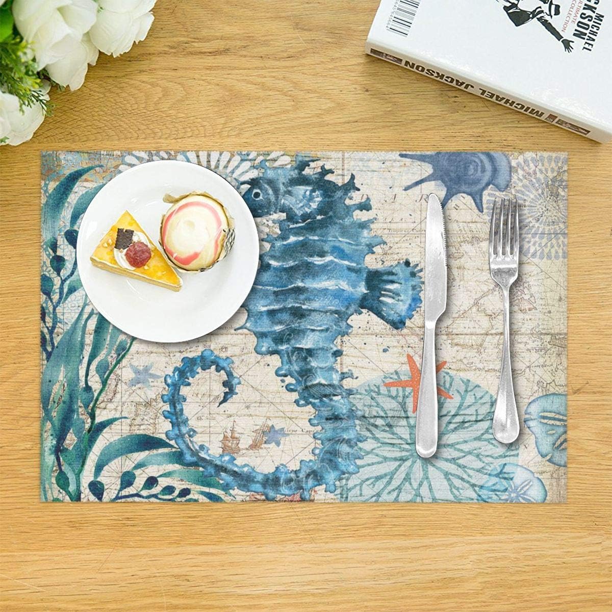 MSGUIDE Blue Seahorse – Juego de 4 manteles individuales para mesa de comedor, lavables, resistentes al calor, 12 x 18 pulgadas