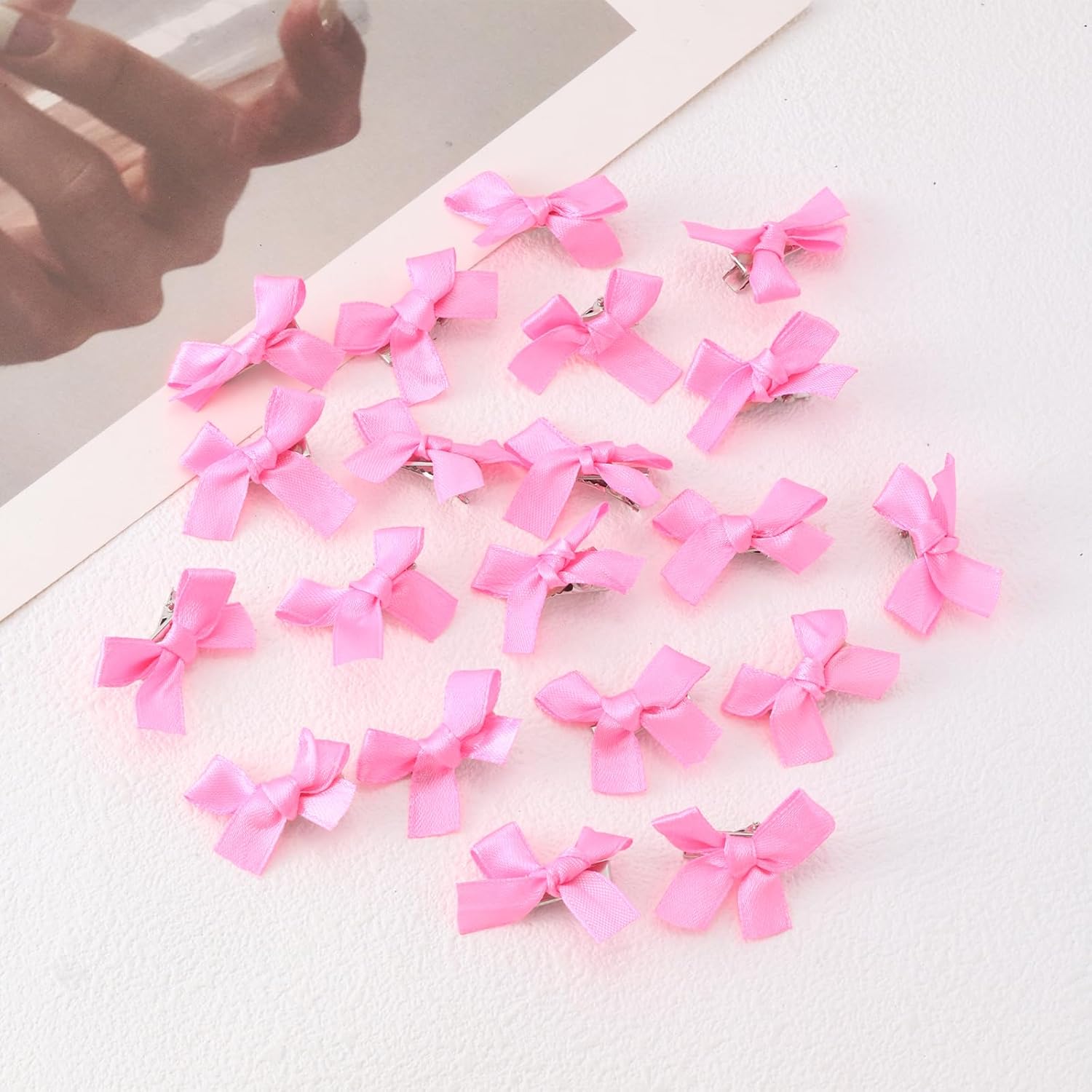 MHDGG 20 pinzas para el cabello con lazo pequeño y lindo para mujer, pinzas de pelo de color sólido, pinzas de cocodrilo para mujeres y niñas,