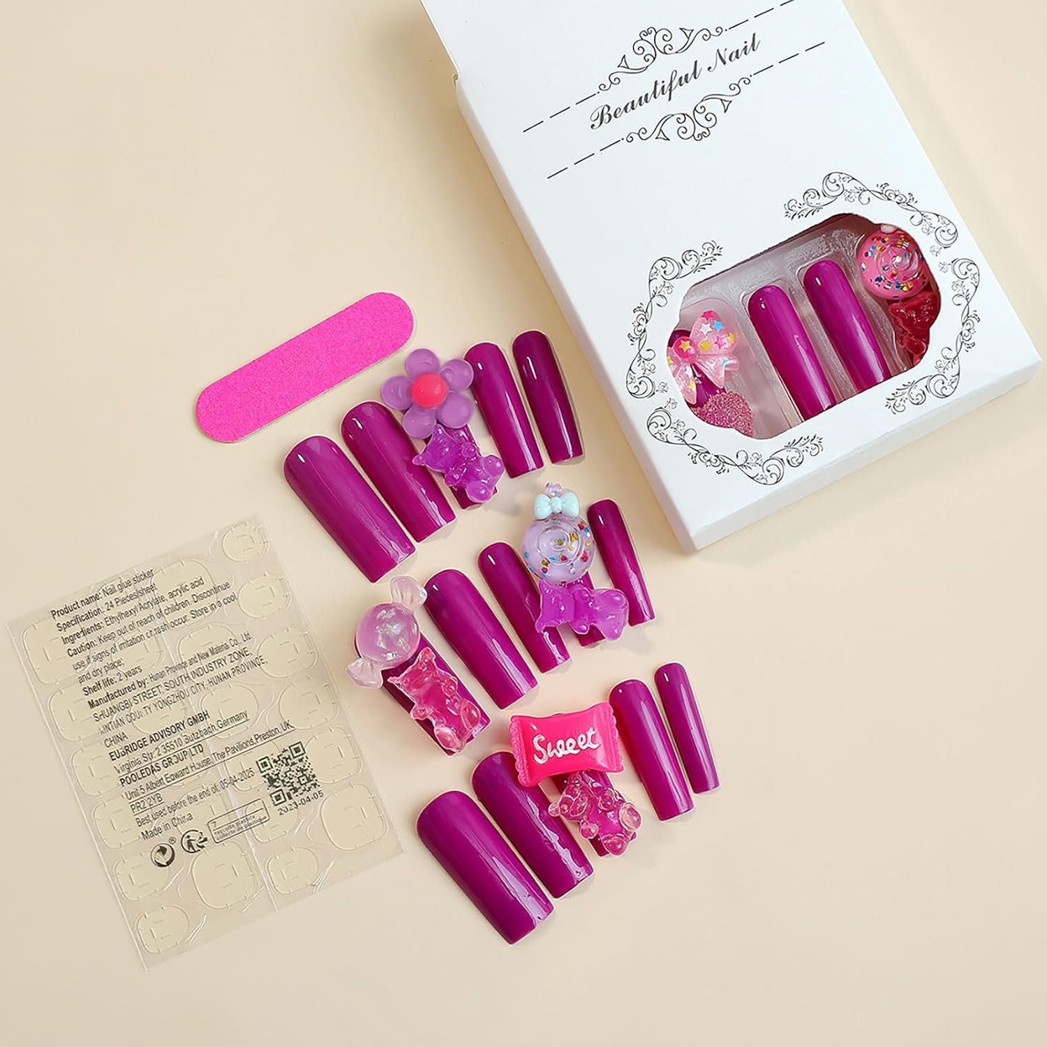 Uñas postizas a presión Kawaii moradas, uñas postizas largas cuadradas, lindas uñas postizas a presión con flores de caramelo, diseño de oso, uñas