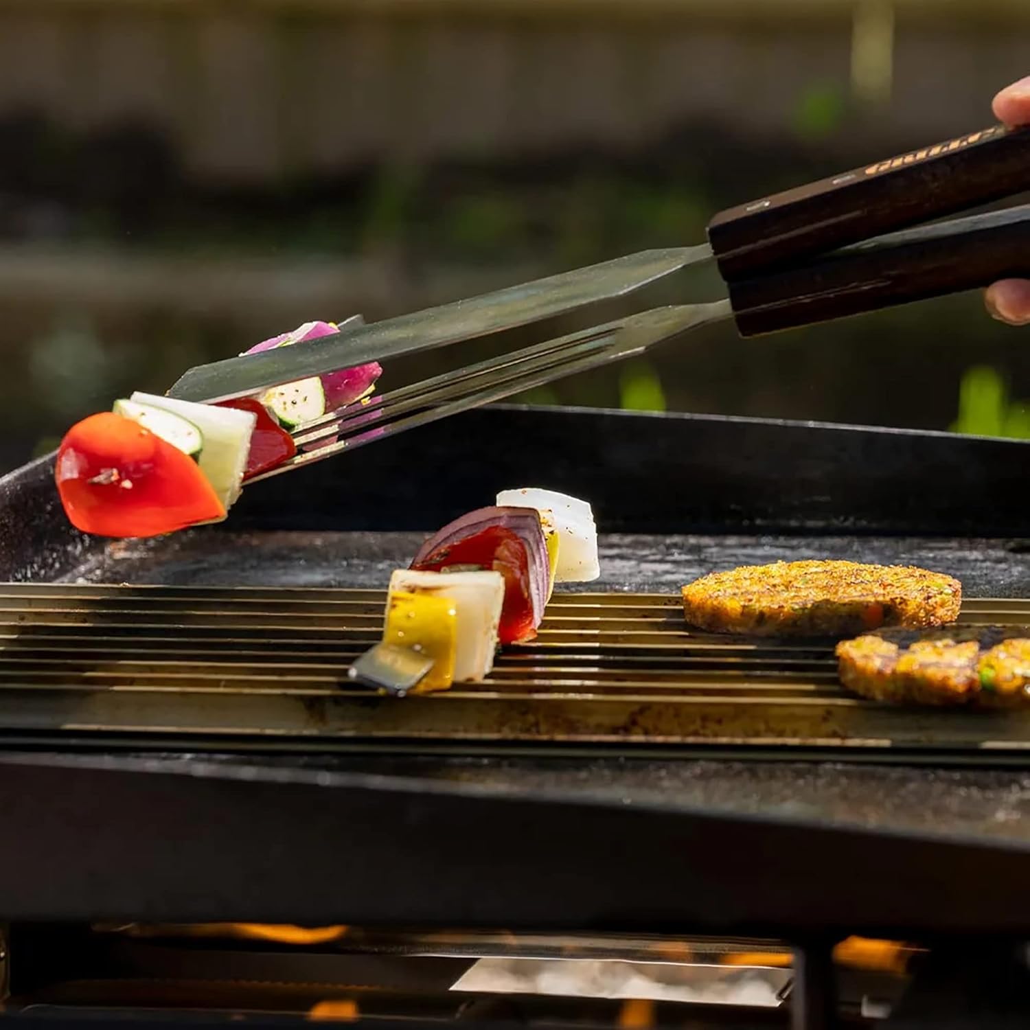 GrillGrate – Rejillas de parrilla para Blackstone – 15 pulgadas de profundidad por 9.25 pulgadas de ancho – Sear’NSizzle GrillGrate para Blackstone