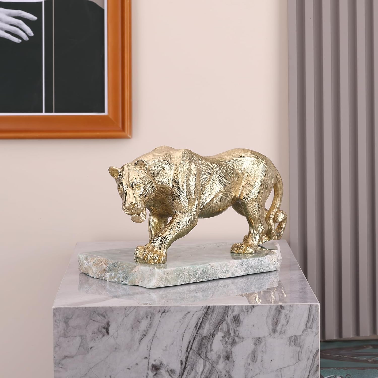 suruim Brass Tiger Statue Tiger Desktop Sculpture, Animal Sculpture for Home Decoration Lucky Animal Decor Golden Brass Adornment Exquisite Tiger