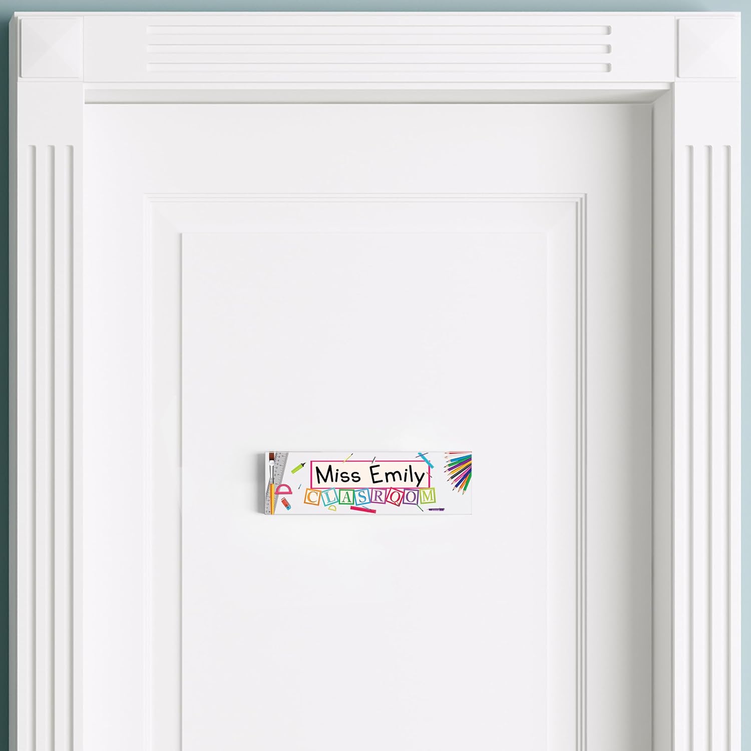 Artblox Placa de identificación personalizada de oficina para escritorio con tarjetero en vidrio acrílico transparente, diseño de maestro de