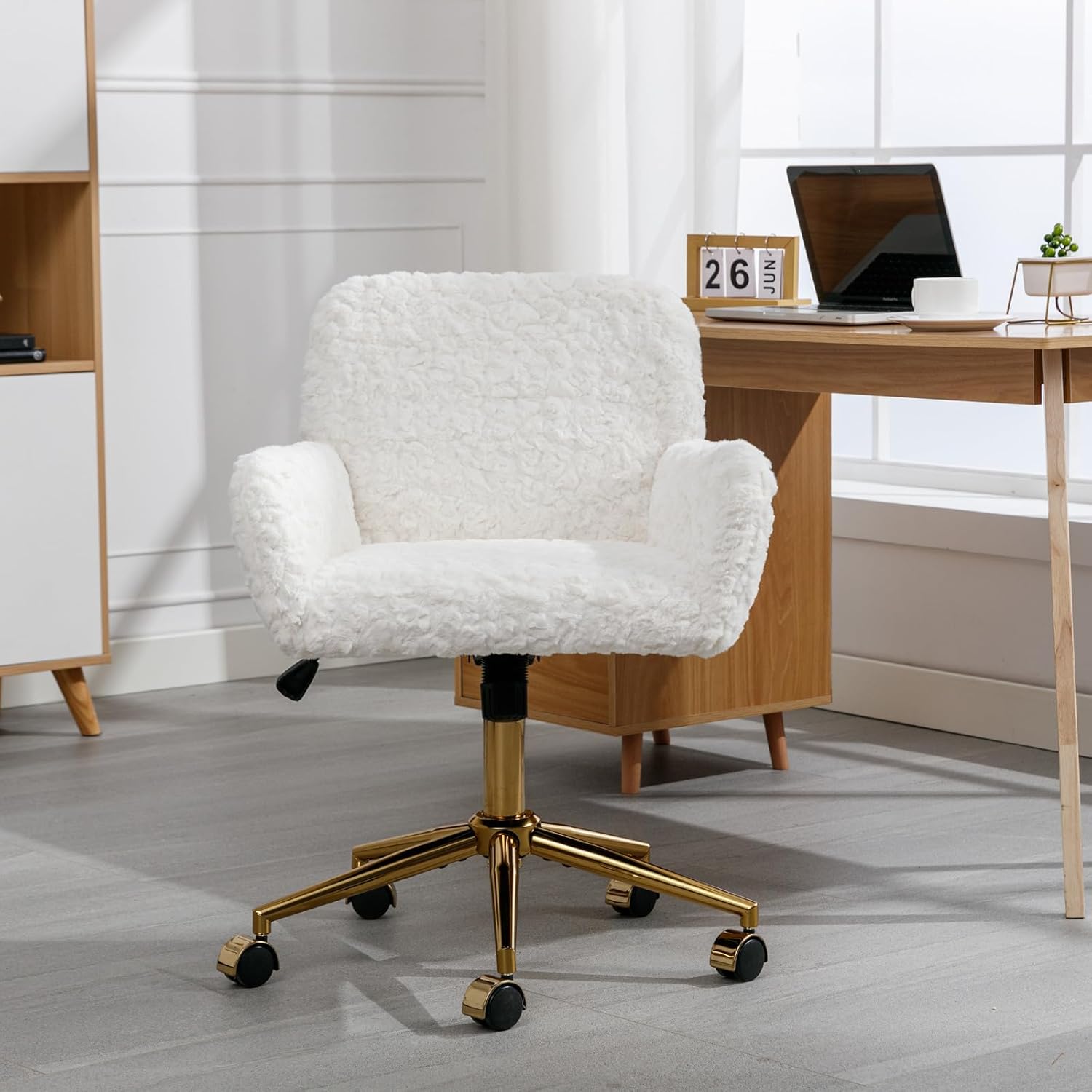 Silla de tocador blanca, silla de escritorio, pequeña silla giratoria ajustable para maquillaje en casa, linda silla con forma de carcasa con patas
