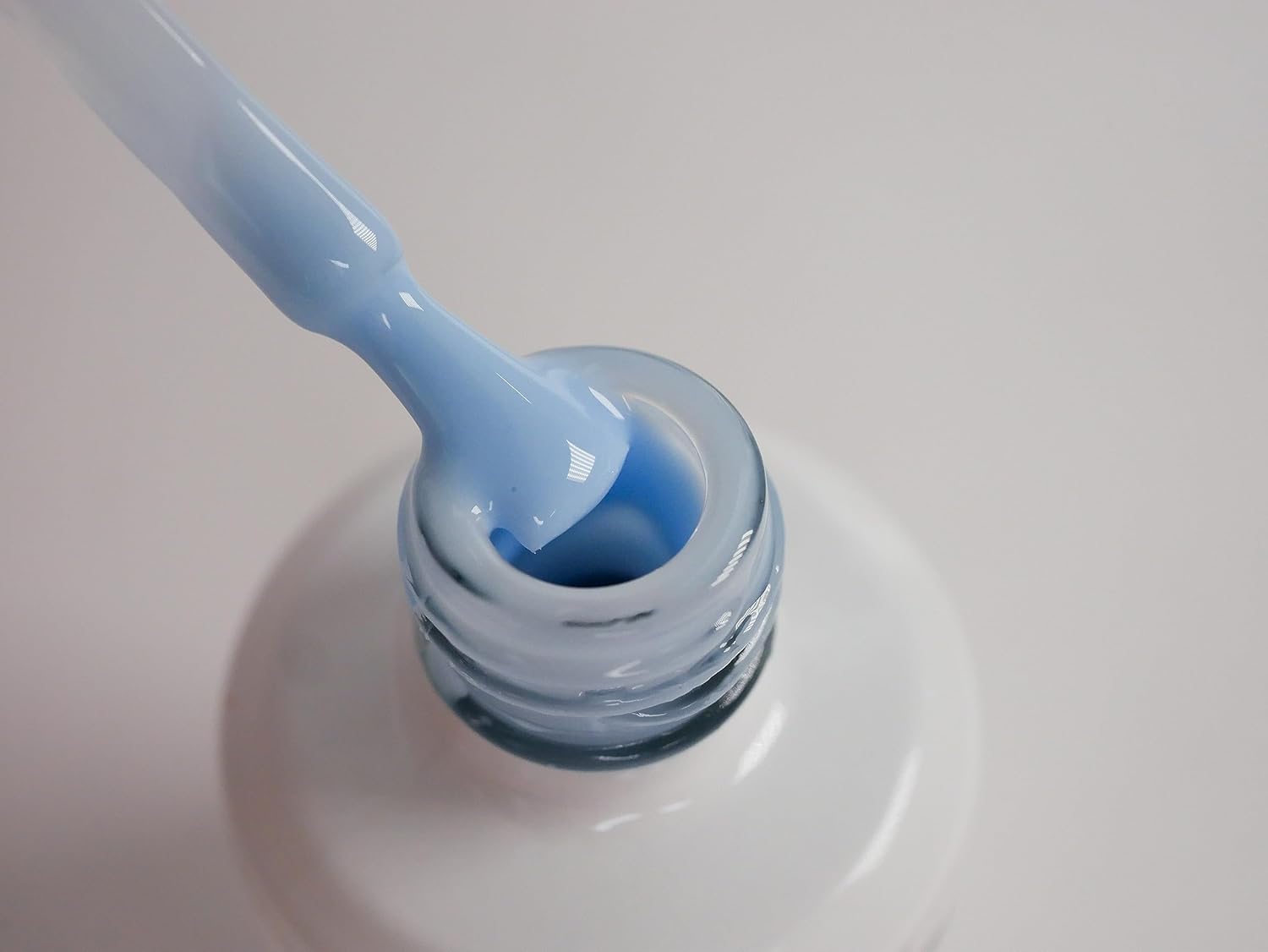 IN.HYPE EstructuraGel Constructor LíquidoGel Duro en una Botella (BIAB) para mejorar las uñas Blue Sky (cielo azul)