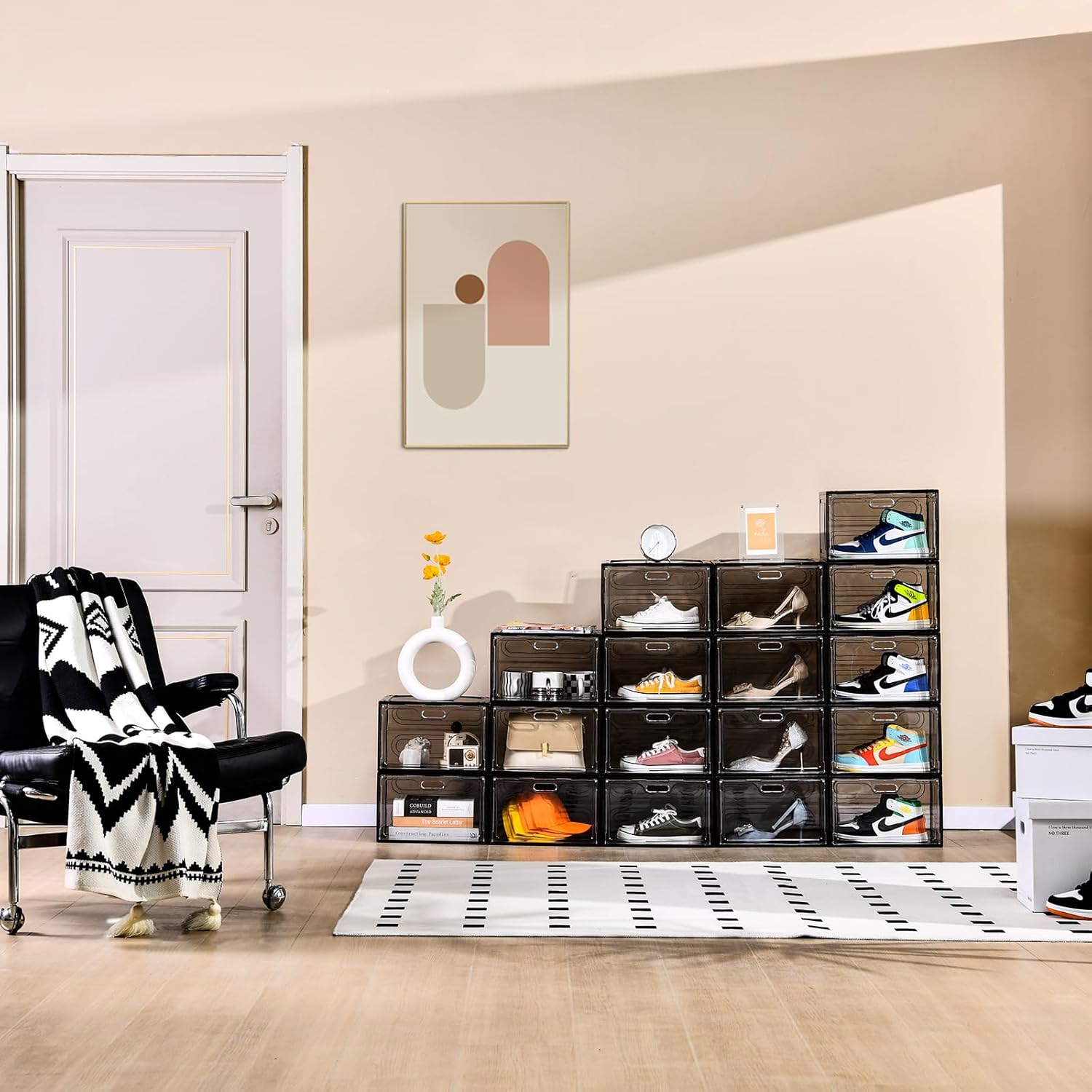 Paquete de 8 cajas de zapatos apilables color gris, organizador grande de almacenamiento de zapatos con tapas, contenedores laterales caídos para