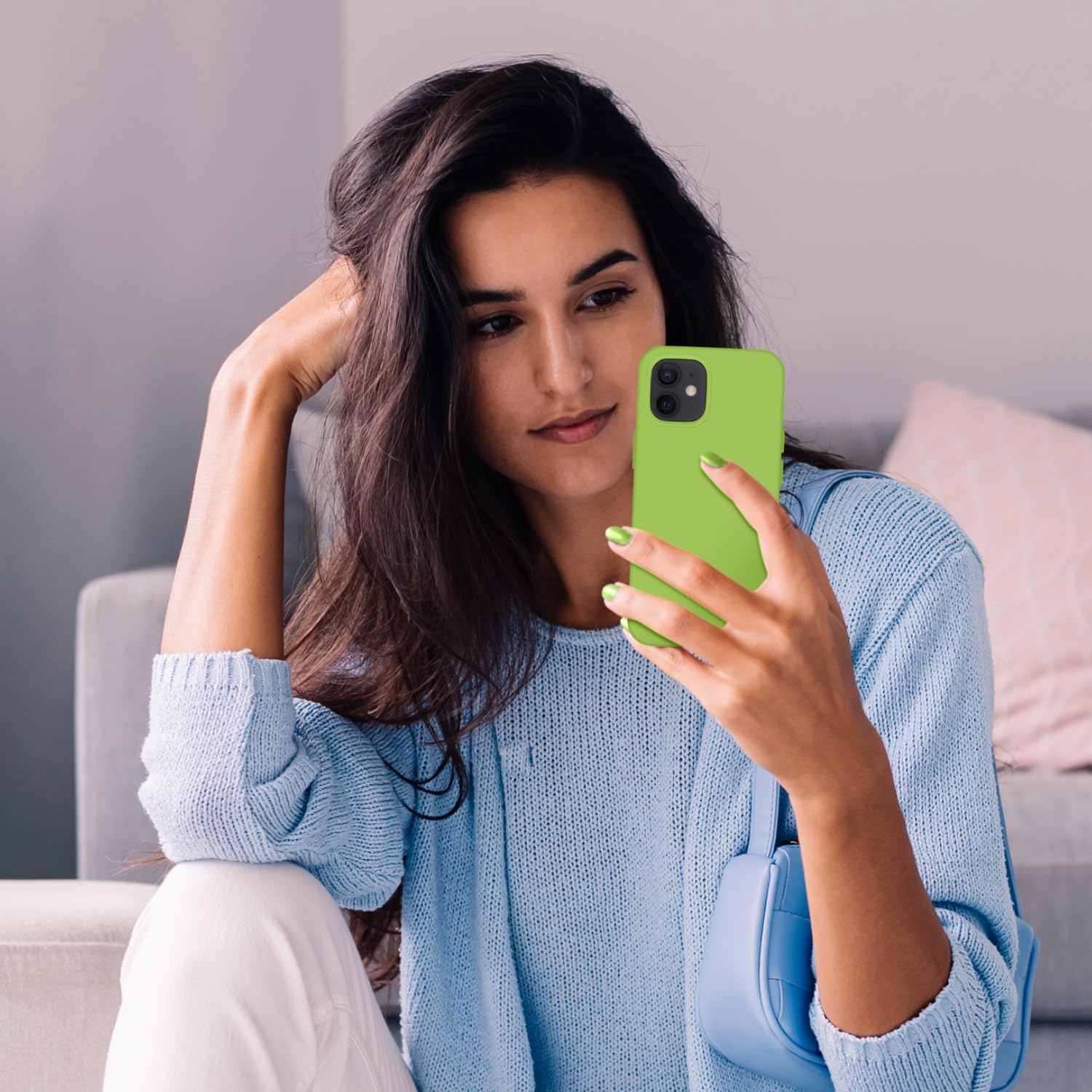 Cordking Funda diseñada para iPhone 12, diseñada para iPhone 12 Pro, funda de silicona a prueba de golpes con forro de microfibra suave antiarañazos