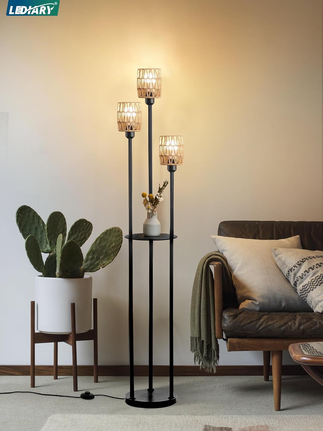 LEDIARY Lámpara de pie bohemia de 65 pulgadas para sala de estar, lámpara de pie de ratán con estantes, 3 bombillas LED incluidas, lámpara de pie