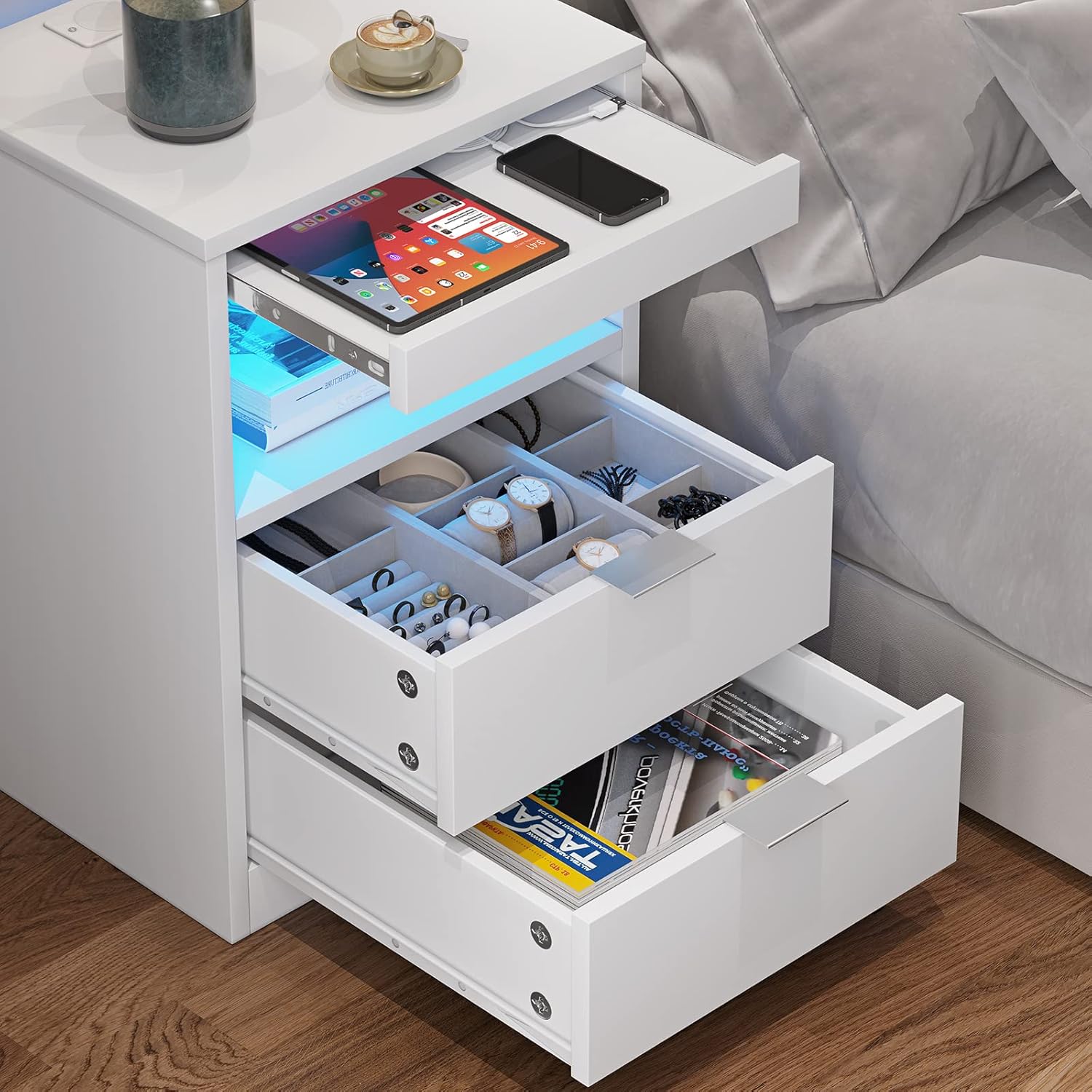 ADORNEVE Juego de 2 mesitas de noche LED, mesita de noche con estación de carga inalámbrica y luces LED, mesita de noche blanca con estante