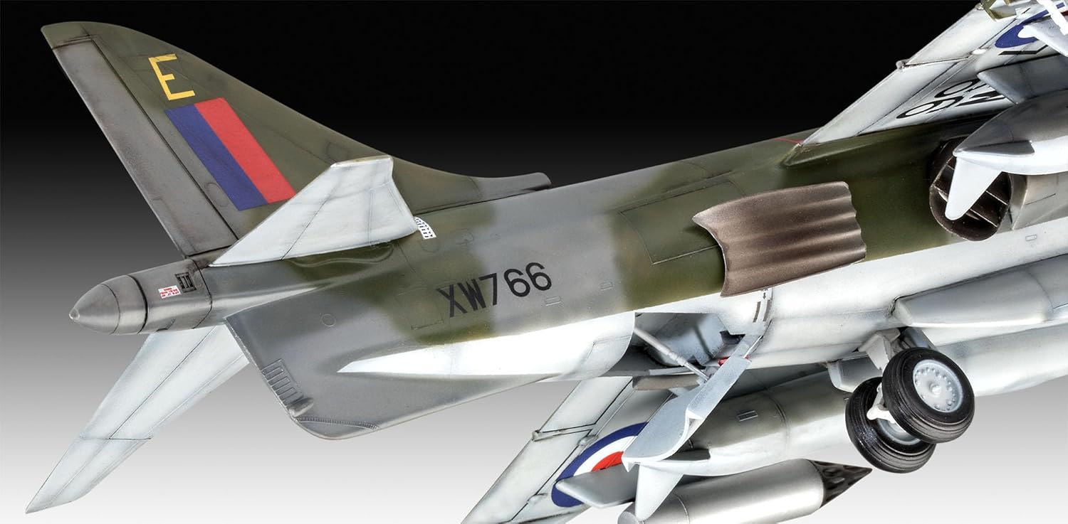 Revell RV05690 05690 5690 Hawker Harrier GR Mk.1 Set de regalo Kit de modelo de plástico, multicolor, 148