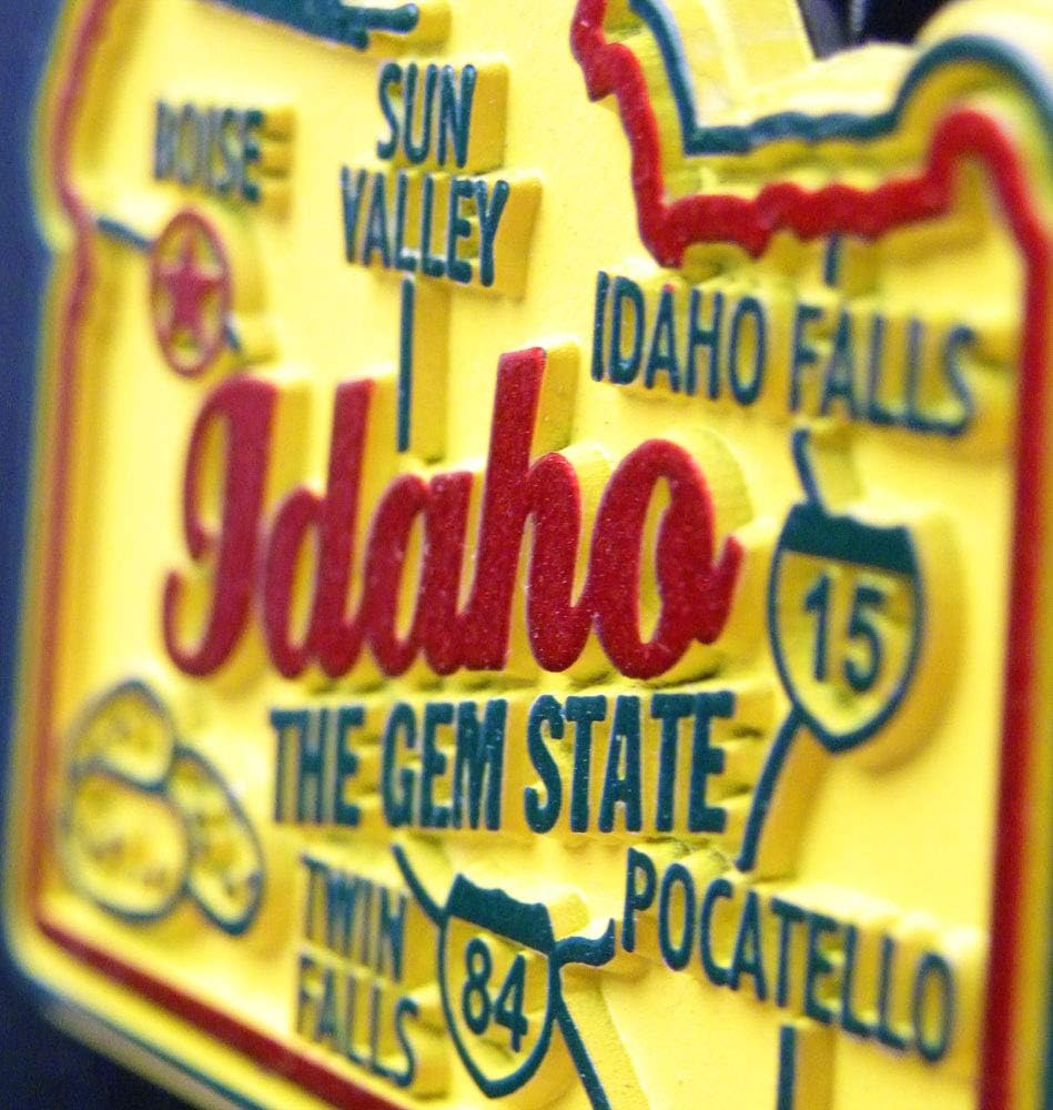 Ohio Giant State Magnet por Classic Magnets, 3 x 3.3 pulgadas, recuerdos coleccionables fabricados en los Estados Unidos