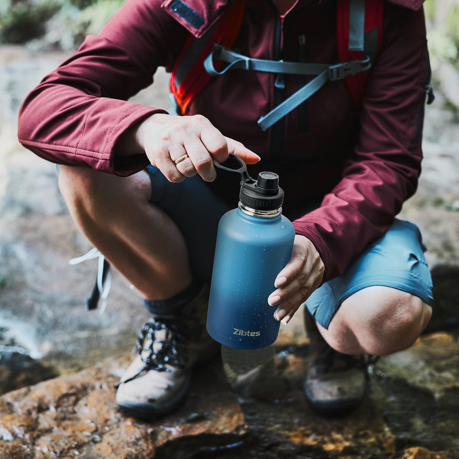 Zibtes Botella de agua aislada de 32 onzas con popote, 3 tapas (tapa abatible, boquilla y asa), botella de agua deportiva de acero inoxidable a