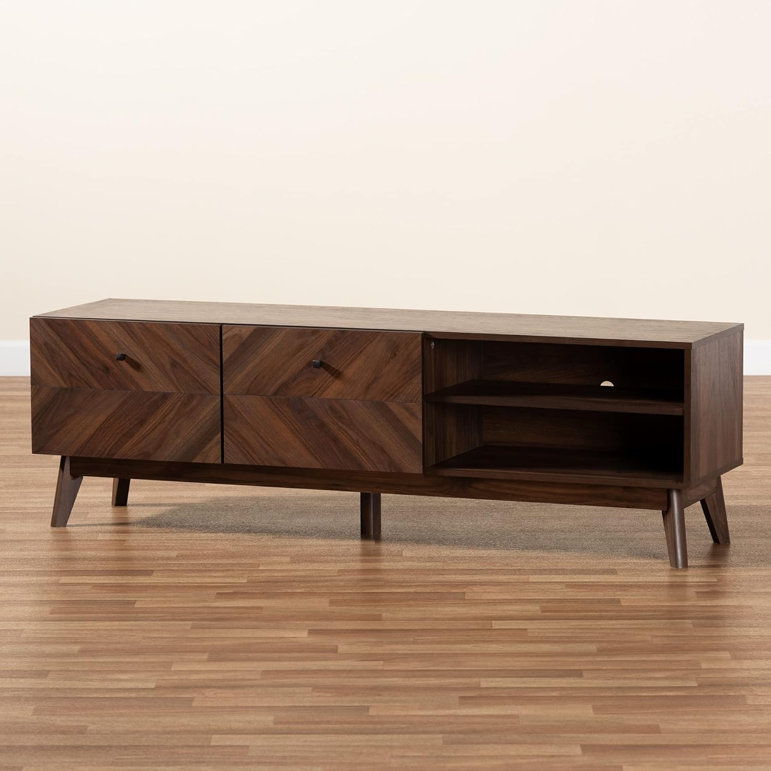 Baxton Studio Hartman – Muebles de TV, tamaño único, color marrón nogal