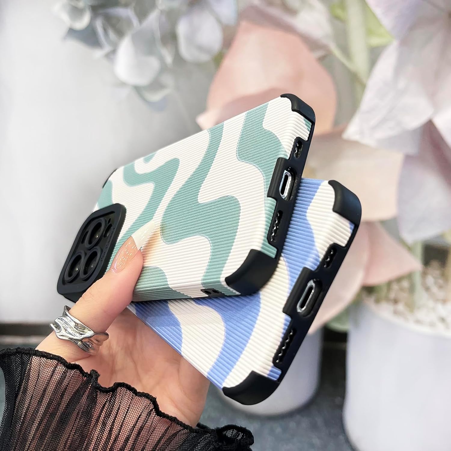 YUMUPIFE Funda compatible con iPhone 15 Pro, bonita funda de silicona con patrón de ondas para mujeres y niñas, funda de silicona con diseño de