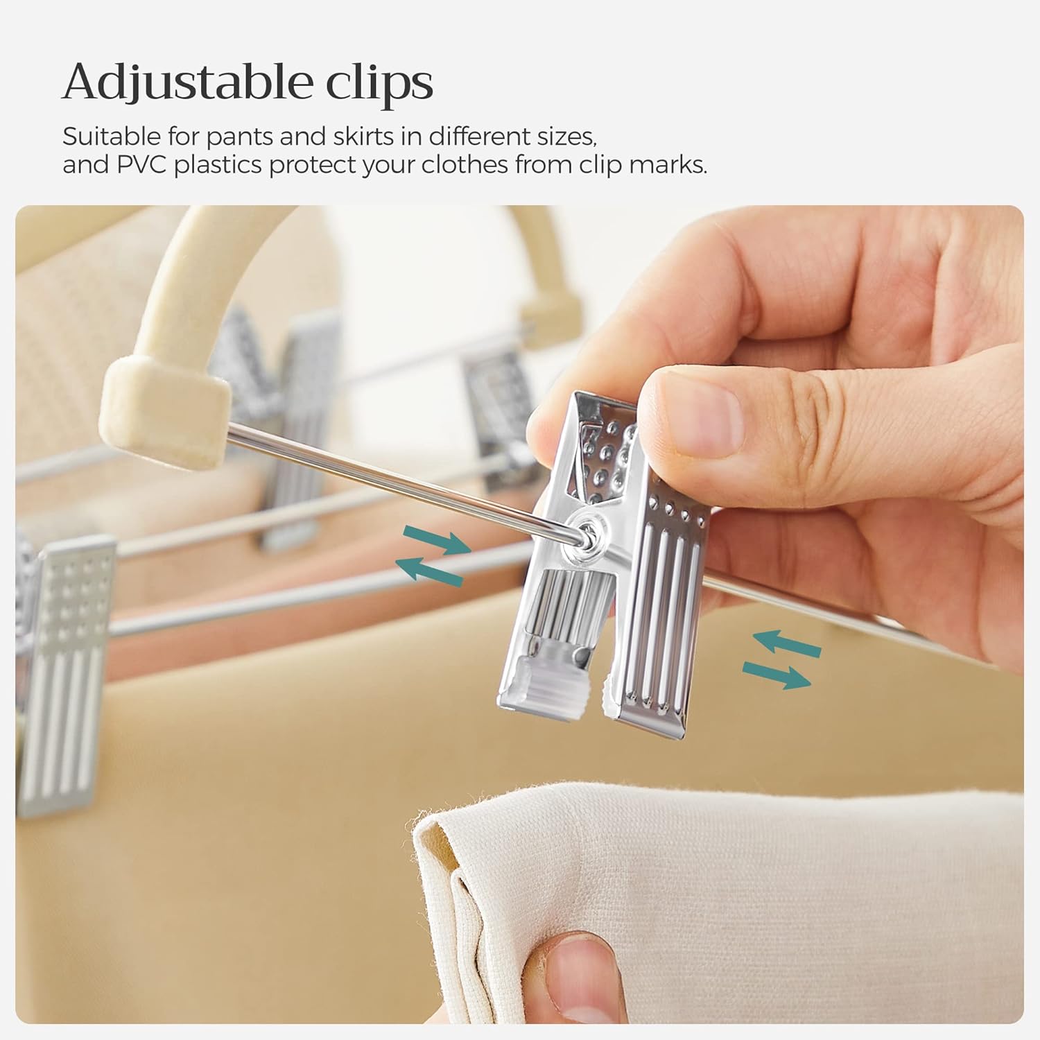 SONGMICS Paquete de 20 perchas para pantalones, perchas de terciopelo de 16.7 pulgadas de largo con clips ajustables, resistentes, antideslizantes,