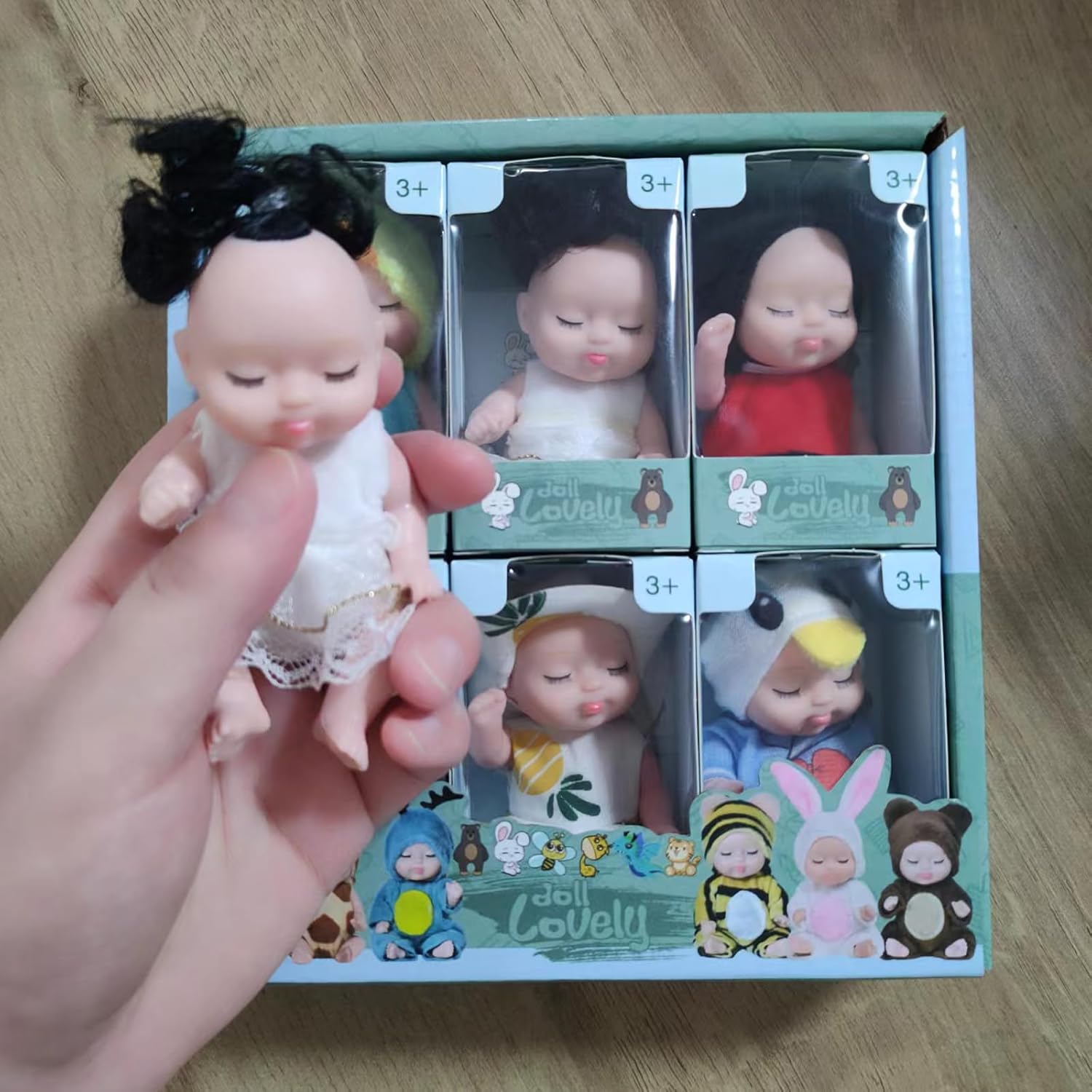 Mini muñecas pequeñas de 4 pulgadas, figuras de acción, 6 bebés pequeños en una caja de regalo (edición C)