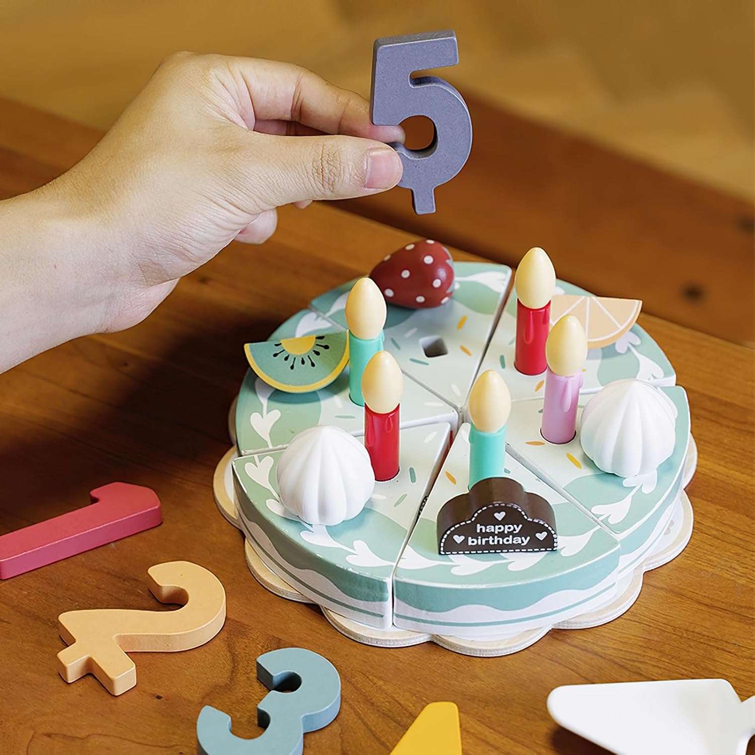 Juego de comida de madera para jugar a pastel de cumpleaños, juego de fiesta de té para niños pequeños, juegos de accesorios de cocina Montessori de