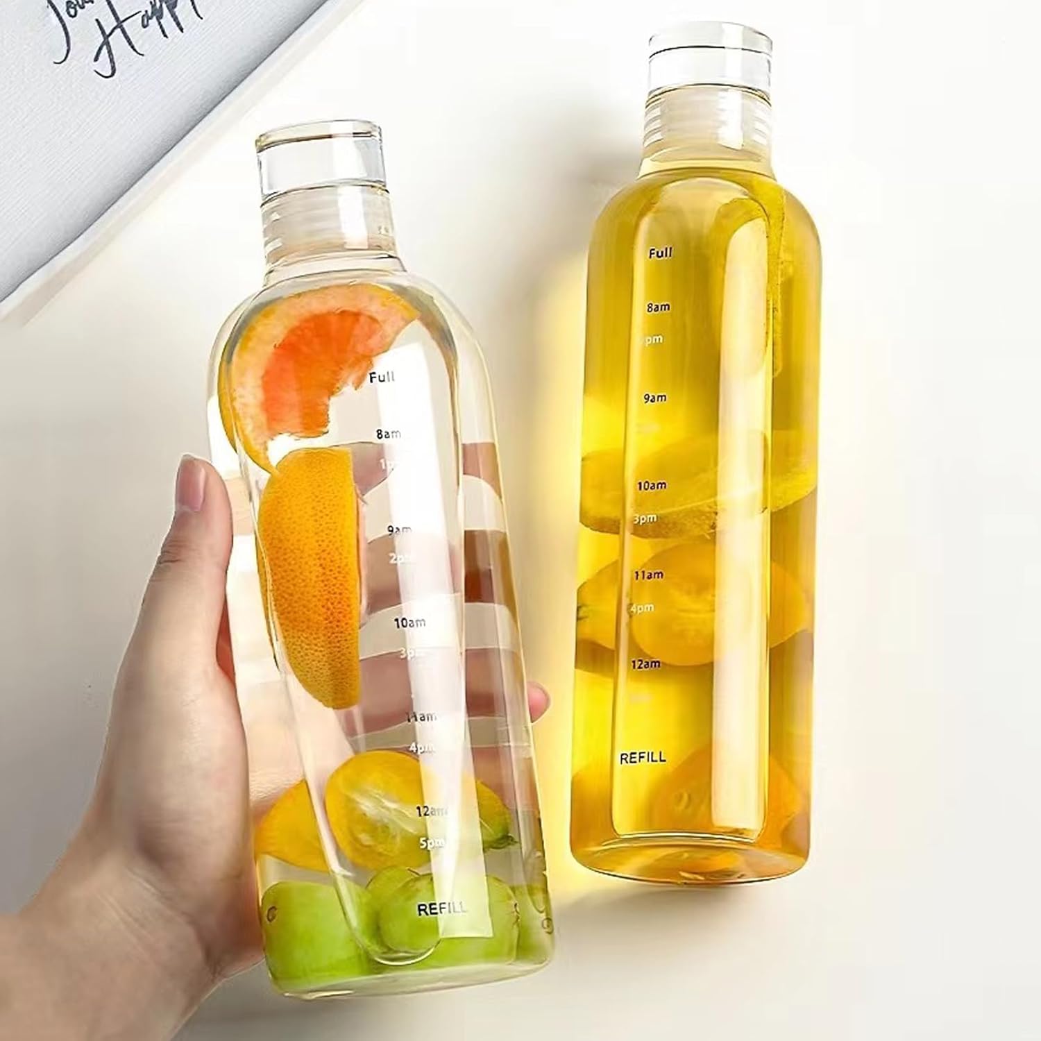 DNIENKGE Botella de agua de vidrio de 27 onzas con marcador de tiempo, a prueba de fugas, sin BPA, reutilizable, con funda antideslizante, para