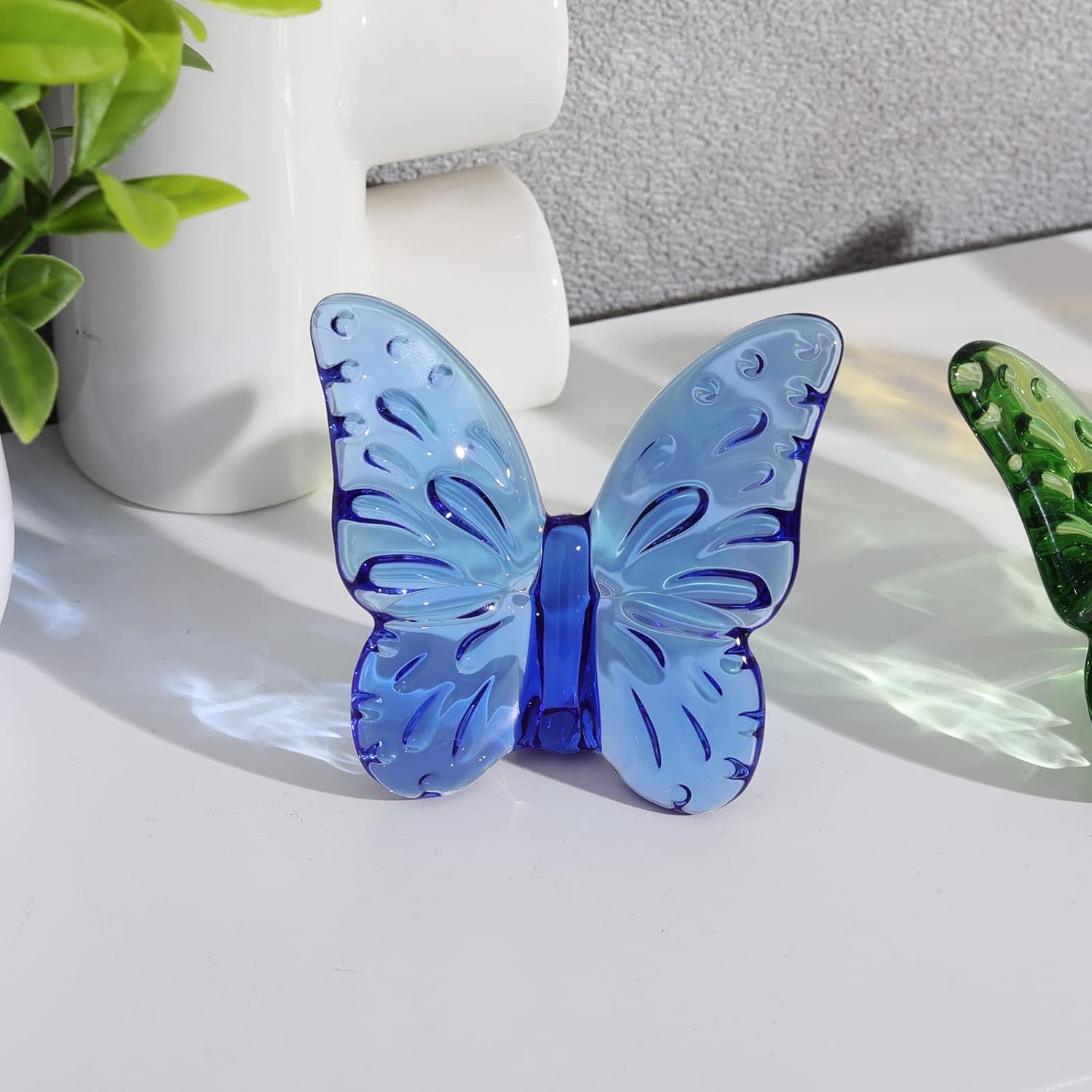 WEISIPU Figura de mariposa de cristal coleccionable, estatua de adorno de cristal para decoración de mesa de pisapapapeles para oficina en casa,