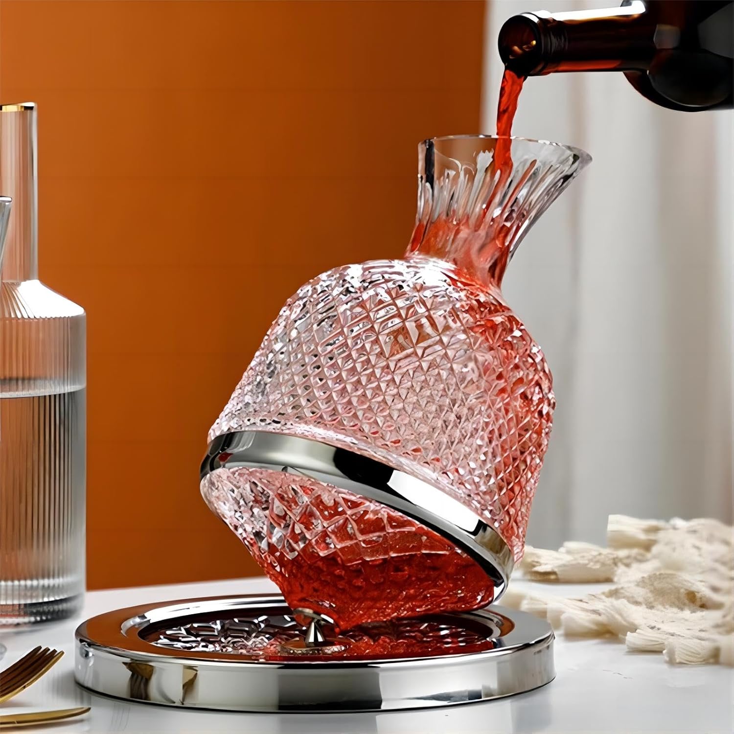Decantador de vino giratorio, juego de decantador giratorio de cristal de 50.7 fl oz con rotación de 360, regalo para hombres, mujeres, amantes del