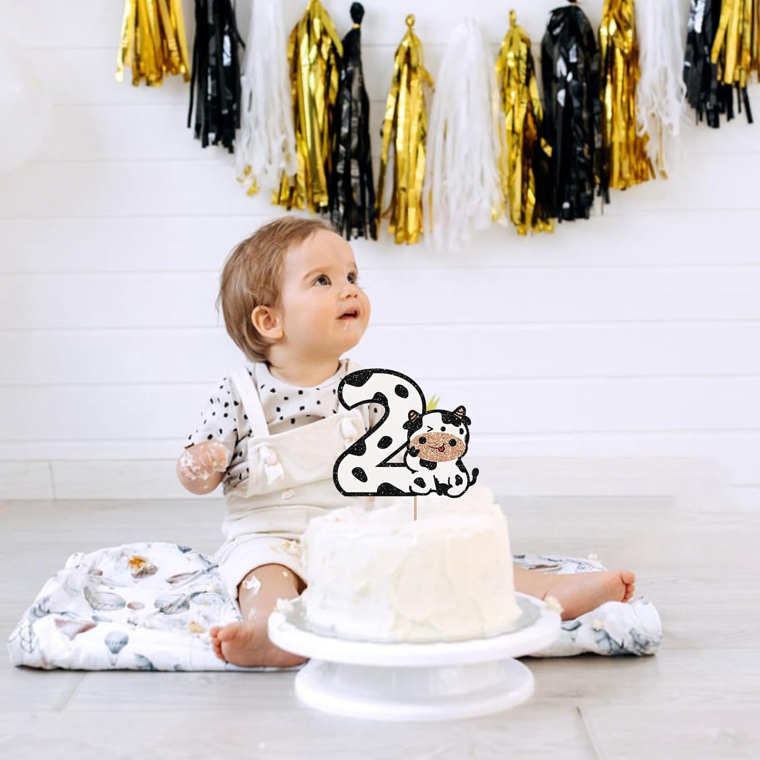Decoración para pastel de 2 cumpleaños de vaca con purpurina blanca, decoración de pastel de vaca sagrada con texto en inglés “I’m Two” para niños y