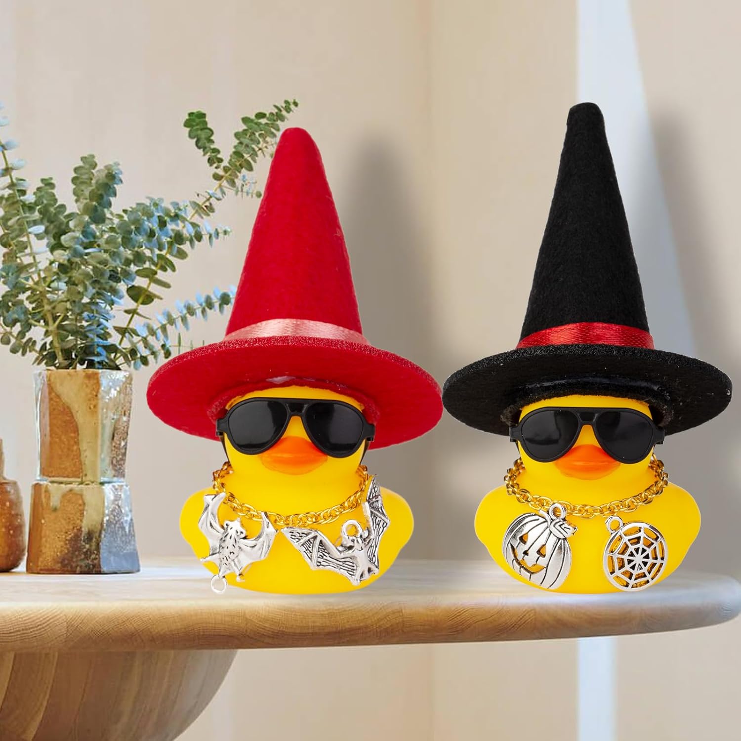 MuMyer Patos de Halloween para automóvil, paquete de 2 adornos de goma para automóvil, pato amarillo, decoración de tablero de automóvil con