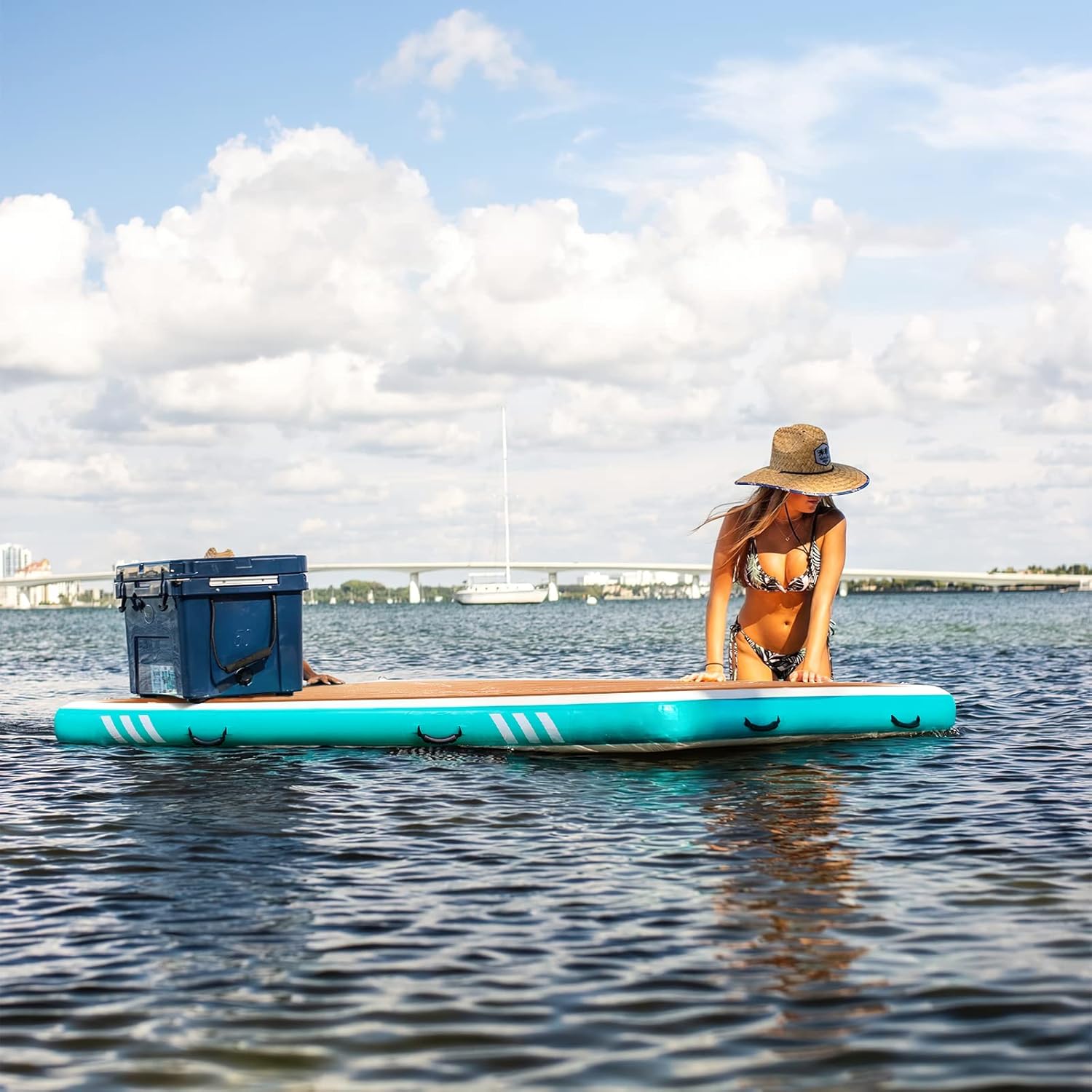 Balsa flotante inflable de plataforma con escalera y bomba de aire eléctrica, 8 x 5 pies, la mejor alfombra de agua flotante, muelles flotantes