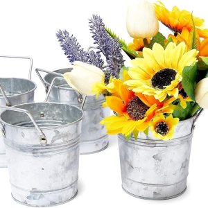 Farmlyn Creek Paquete de 4 mini cubos galvanizados con asas, maceta de decoración del hogar de granja (5.4 pulgadas) Farmlyn Creek Paquete de 4 mini cubos galvanizados con asas, maceta de decoración del hogar de granja (5.4 pulgadas)