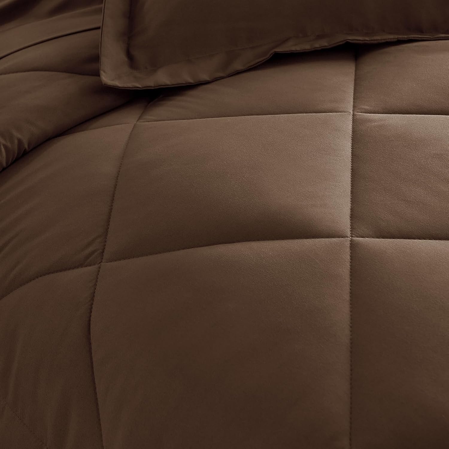 CozyLux Juego de edredón King con sábanas de 7 piezas, ropa de cama en una bolsa, color marrón, para todas las estaciones, con edredón, fundas de
