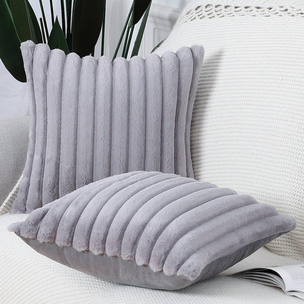 MADIZZ Juego de 2 fundas de cojín decorativas de felpa de lana sintética de 16 x 16 pulgadas, color gris, a rayas, suaves, decorativas, para sofá,