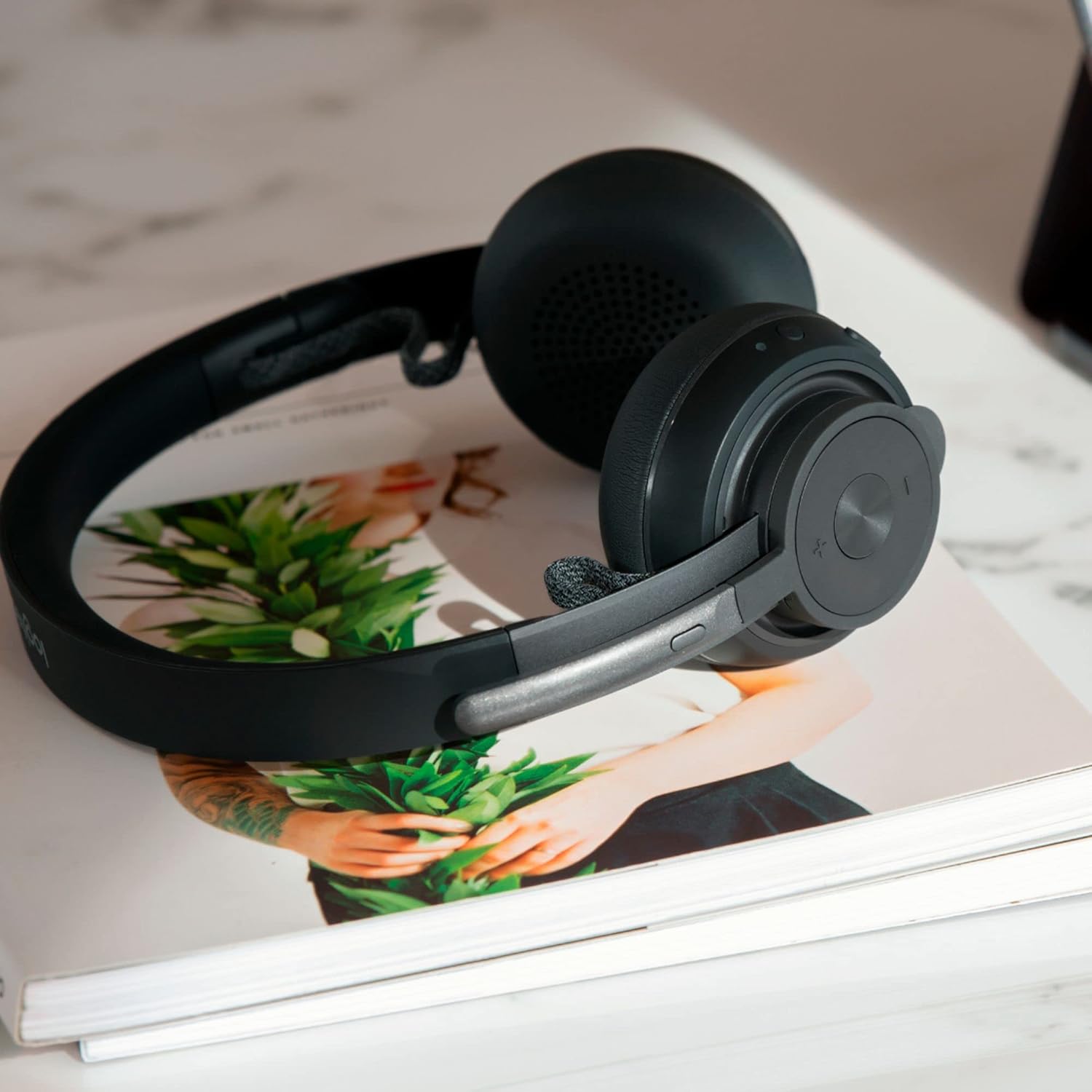 Logitech Zone 900 Auriculares inalámbricos Bluetooth con cancelación de ruido sobre la oreja grafito (renovado)