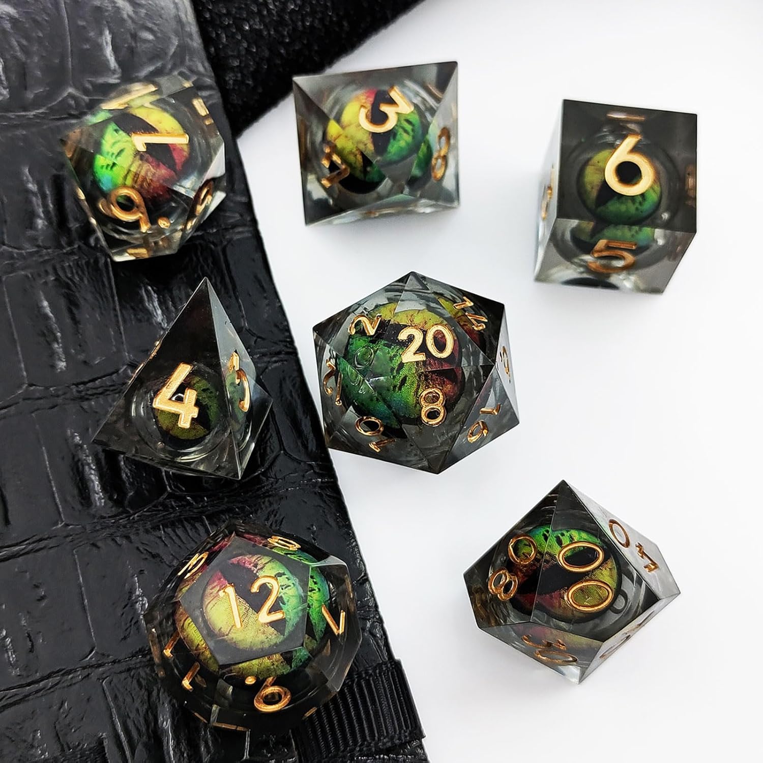 IUADKXD – Juego de dados DND  Dados de ojo de dragón movibles de núcleo líquido, dados de poliedro D&D, hechos a mano, de resina, RPG, juego de rol