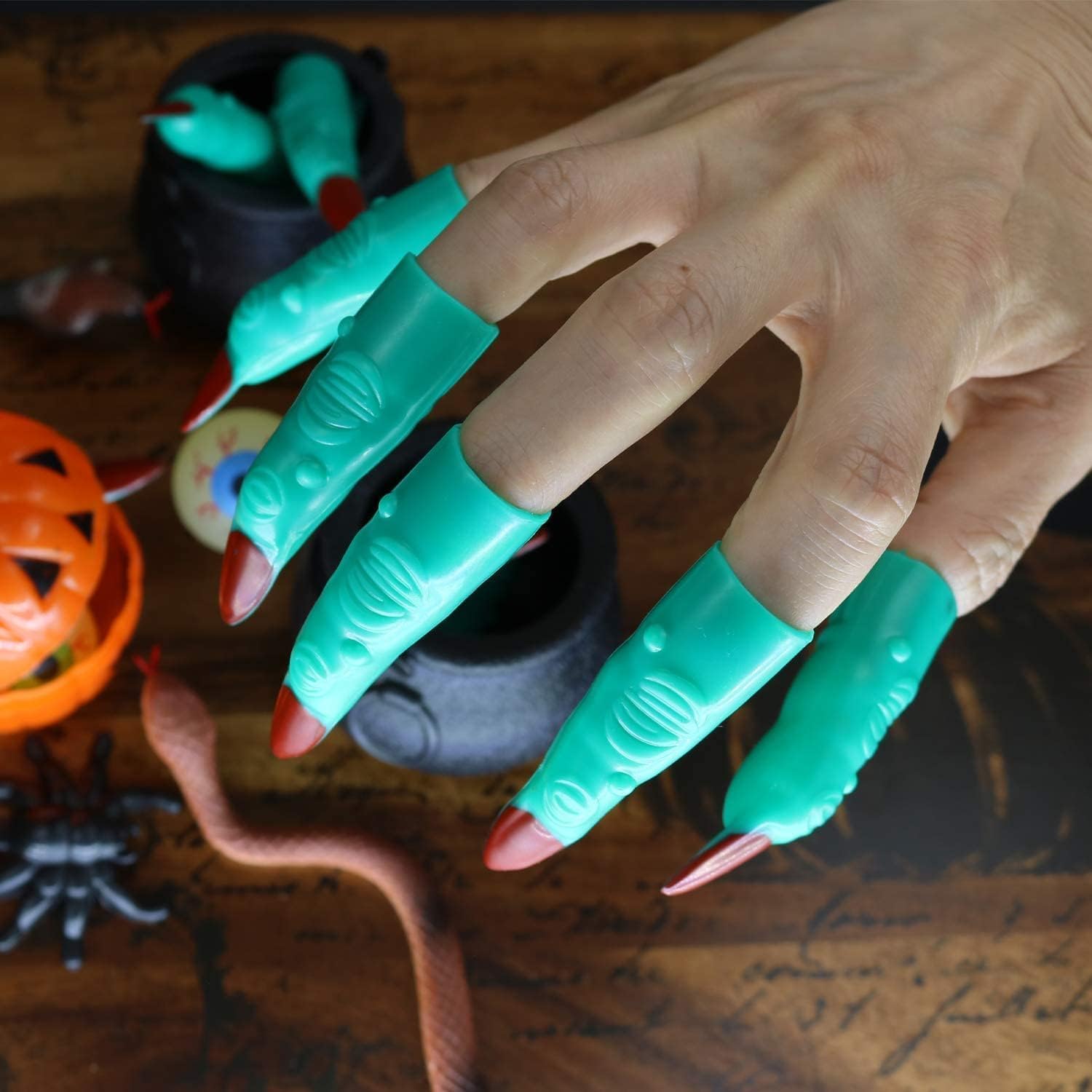 GiftExpress 24 dedos de bruja de Halloween, accesorios de disfraz de dedos de bruja marciana de 2.5 pulgadas, uñas postizas, juguete de dedos de