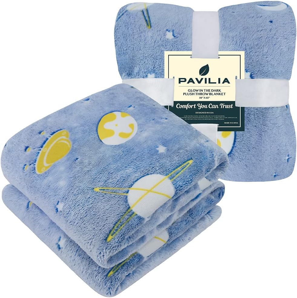 PAVILIA Manta que brilla en la oscuridad, regalo de planeta espacial para niñas y niños, manta de juguete para niños de 1, 2, 3, 4, 5, 6, 7, 8, 9,