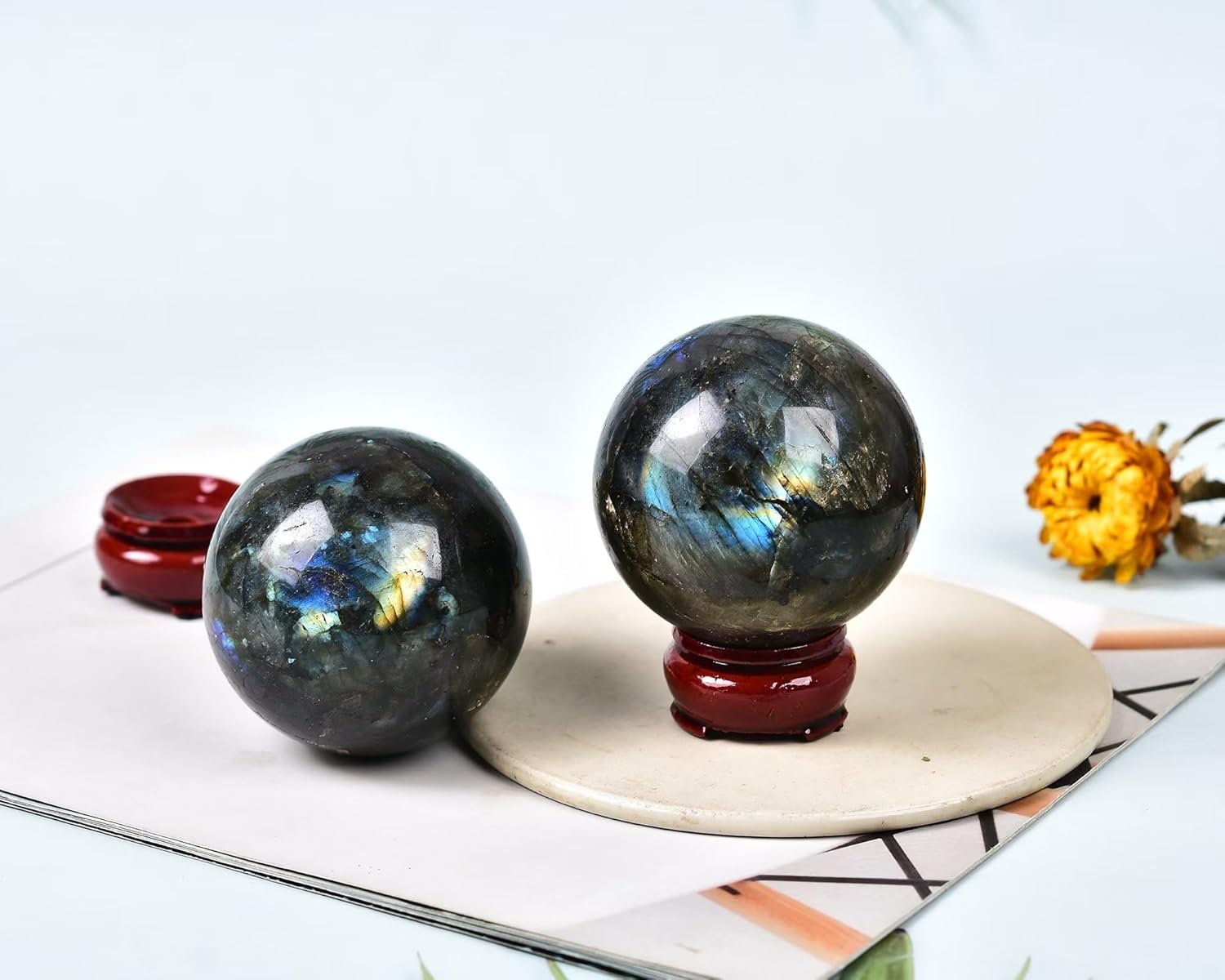 AMOYSTONE Bola de labradorita Bola de cristal de cuarzo natural con base de madera