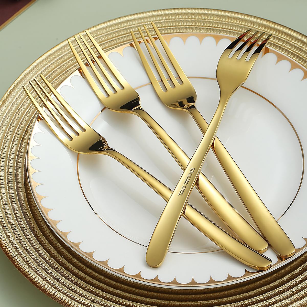 Kyraton Gold – Juego de 12 tenedores de mesa de acero inoxidable de 8.15 pulgadas para el hogar, restaurante, hotel, lavavajillas