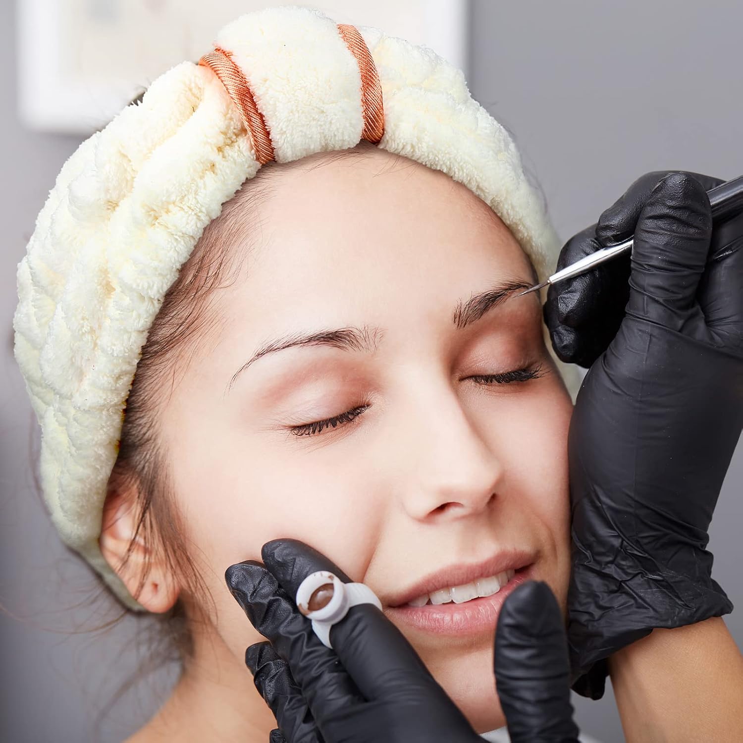 WILLBOND Paquete de 4 diademas de microfibra para spa, diademas faciales de maquillaje, diademas elásticas de tela de rizo para mujeres y niñas,