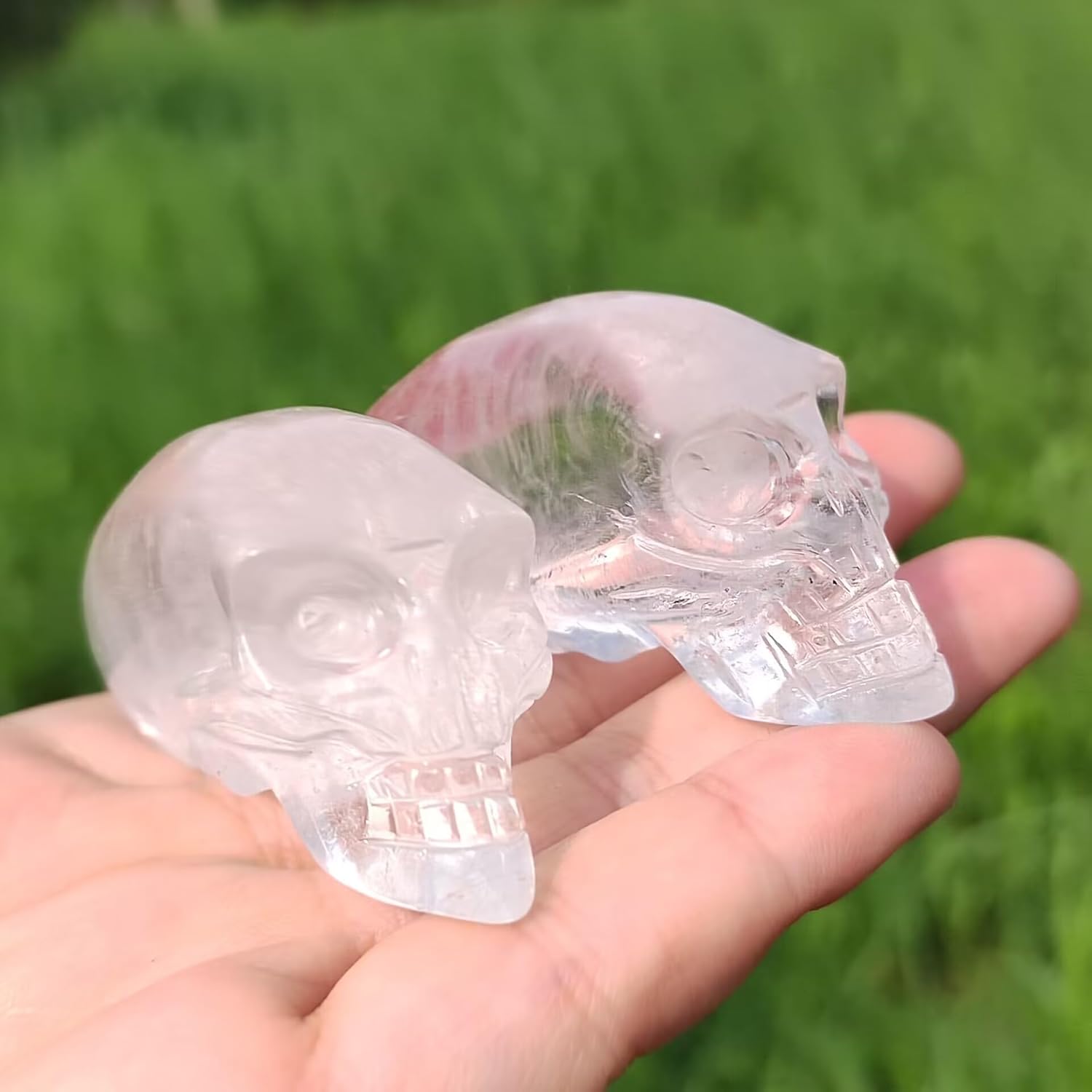 Figura de calavera alargada de cristal de cuarzo transparente de 2.2 pulgadas, cristales decorativos y piedra curativa tallada a mano con piedras