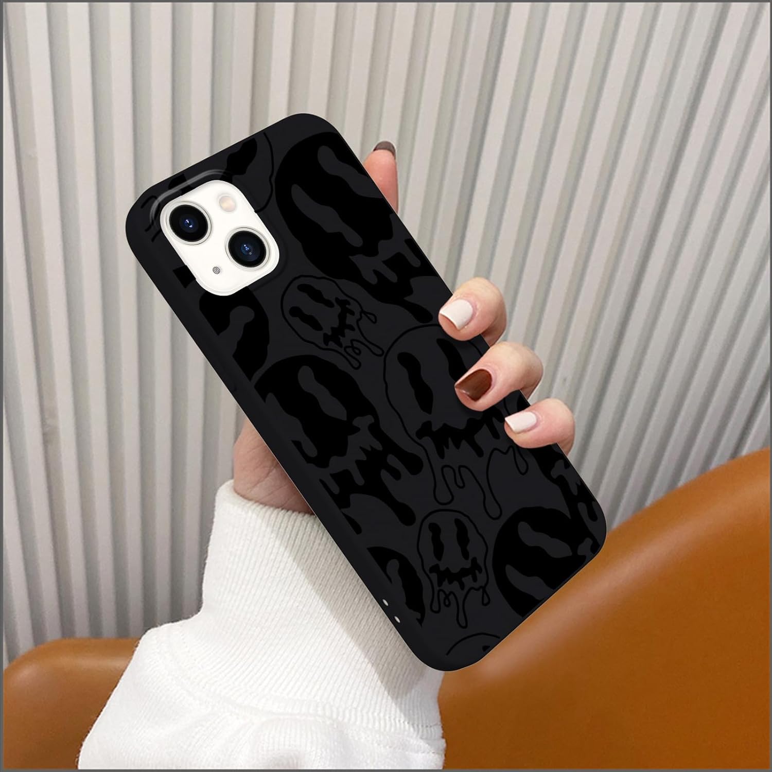 Idocolors Bonita funda flotante de fantasma negro compatible con iPhone 11, funda de silicona líquida para ojos grandes y boca, goma de gel suave,