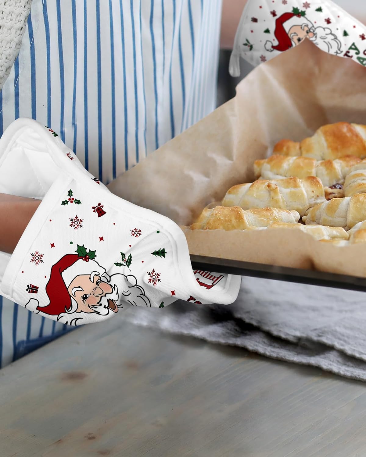 Merry Christmas 2Pcs Pot Holders for Kitchen,Non Slip & Heat Insulation Terry Cloth Potholder Set with Pocket,Thick Hot Pad Oven Mitts Trivet