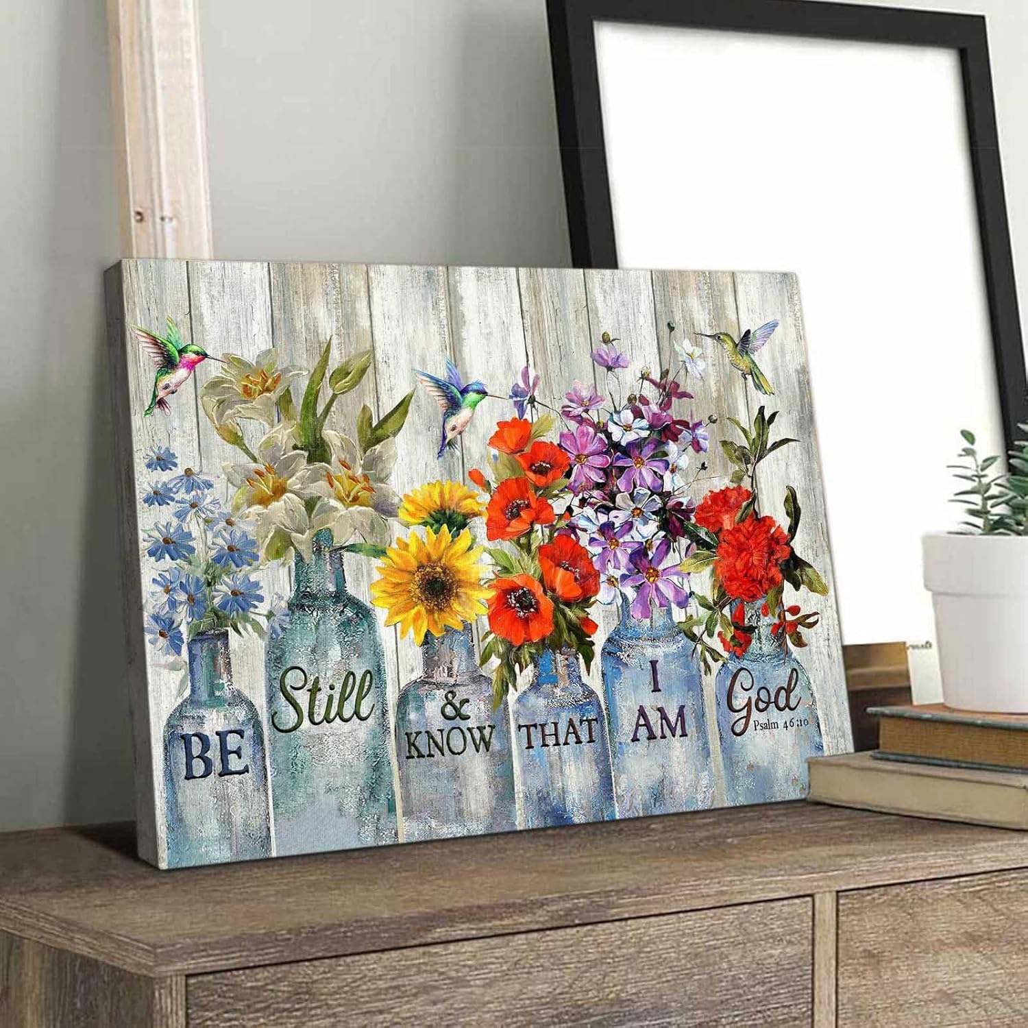 Arte de pared con diseño de flores en jarrón, diseño rústico de granja, lienzo floral, decoración de pared con texto en inglés Be Still and Know