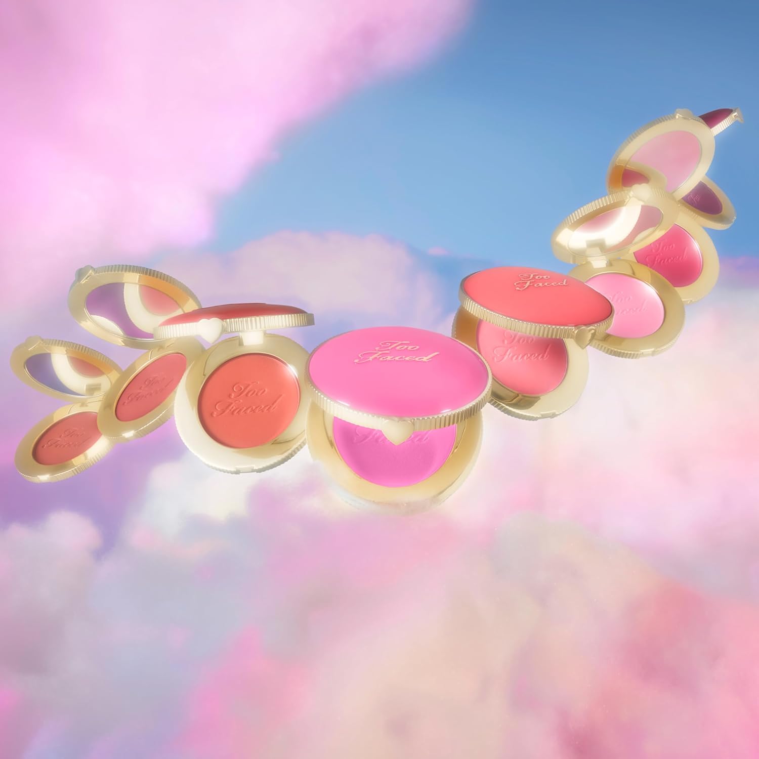 Too Faced Cloud Crush Blush  Vegano + libre de crueldad, 0.18 onzas