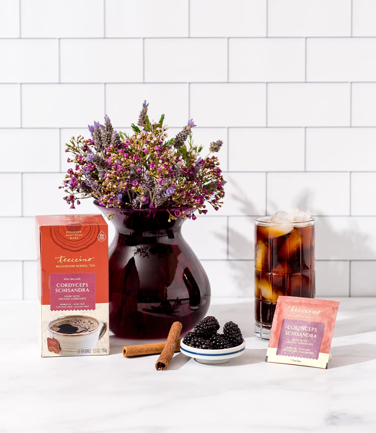 Teeccino Cordyceps Schisandra Tea – Cinnamon Berry – Té de hierbas adaptogénico de hongos sin cafeína, 3 veces más hierbas que las bolsas de té