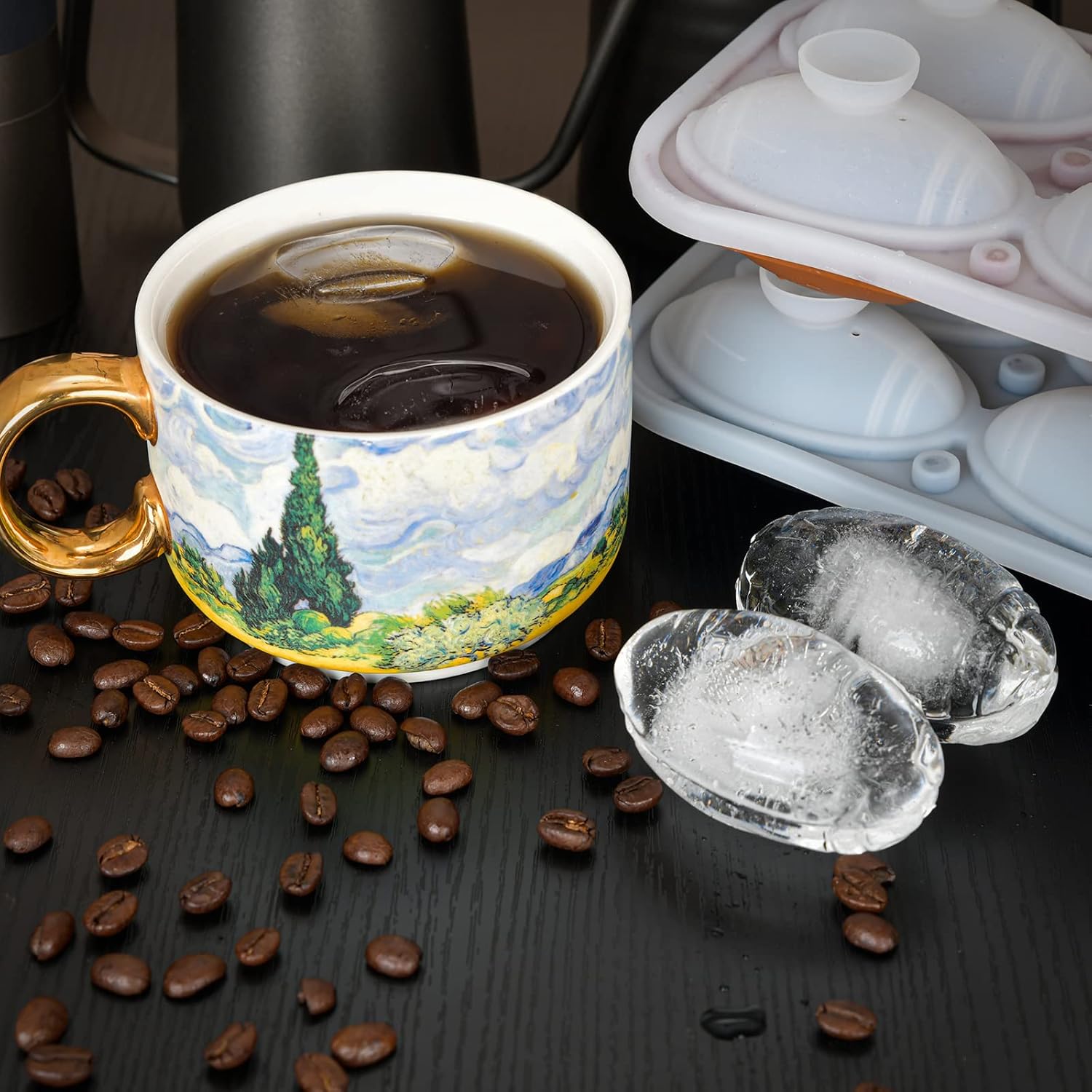 Koilox Moldes de bolas de rugby 3D, bandejas de cubitos de hielo de silicona negra, 4 moldes grandes de bolas de hielo con tapa, de fácil