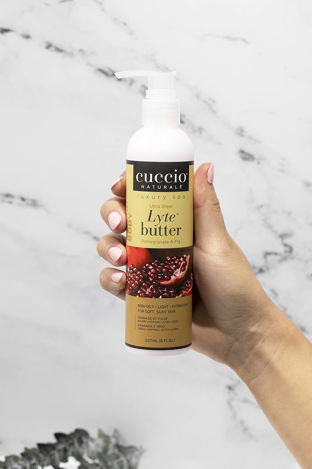 Cuccio Naturale Lyte – Mantequilla corporal ultra transparente, crema hidratante perfumada reponedora, hidratación profunda para reparar la piel
