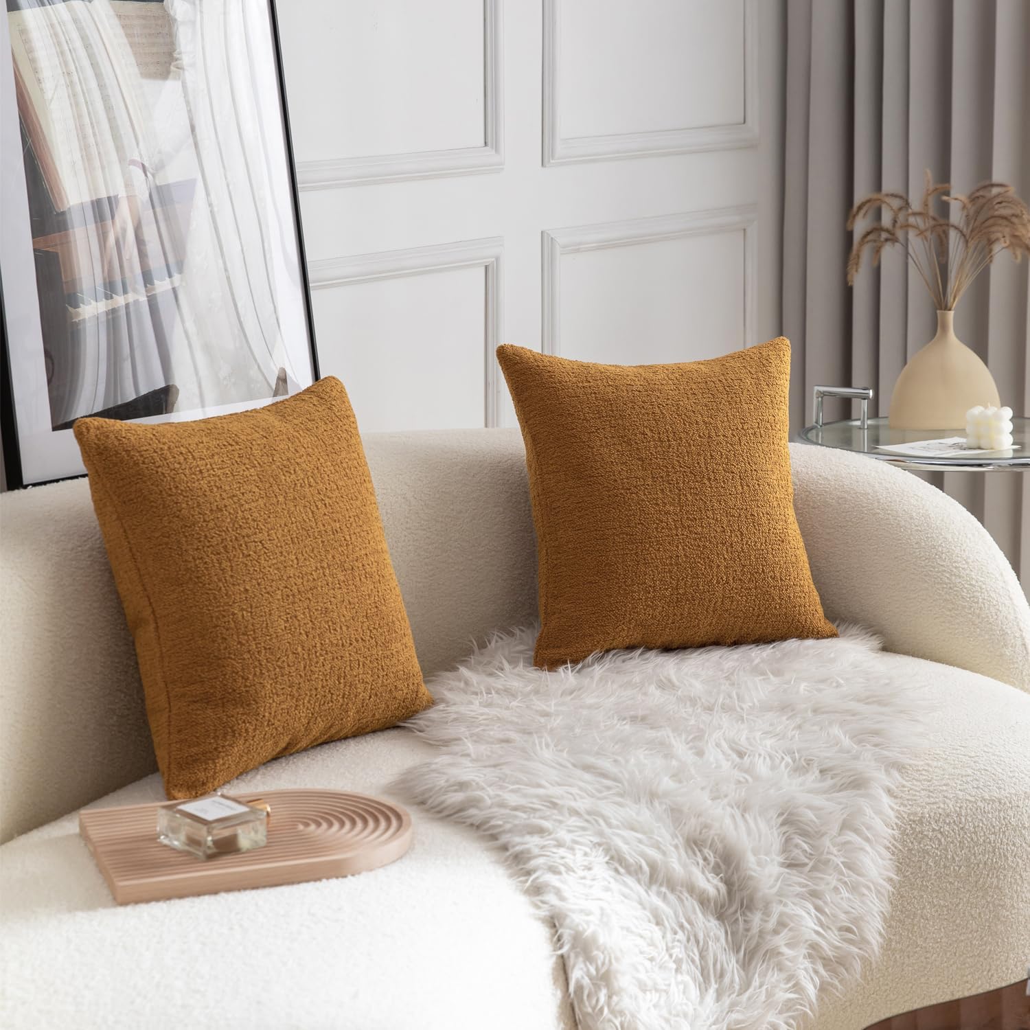 Rythome Fundas de almohada Ochre cómodas con textura similar a un peluche para cama y sofá, 20 x 20 pulgadas, paquete de 2