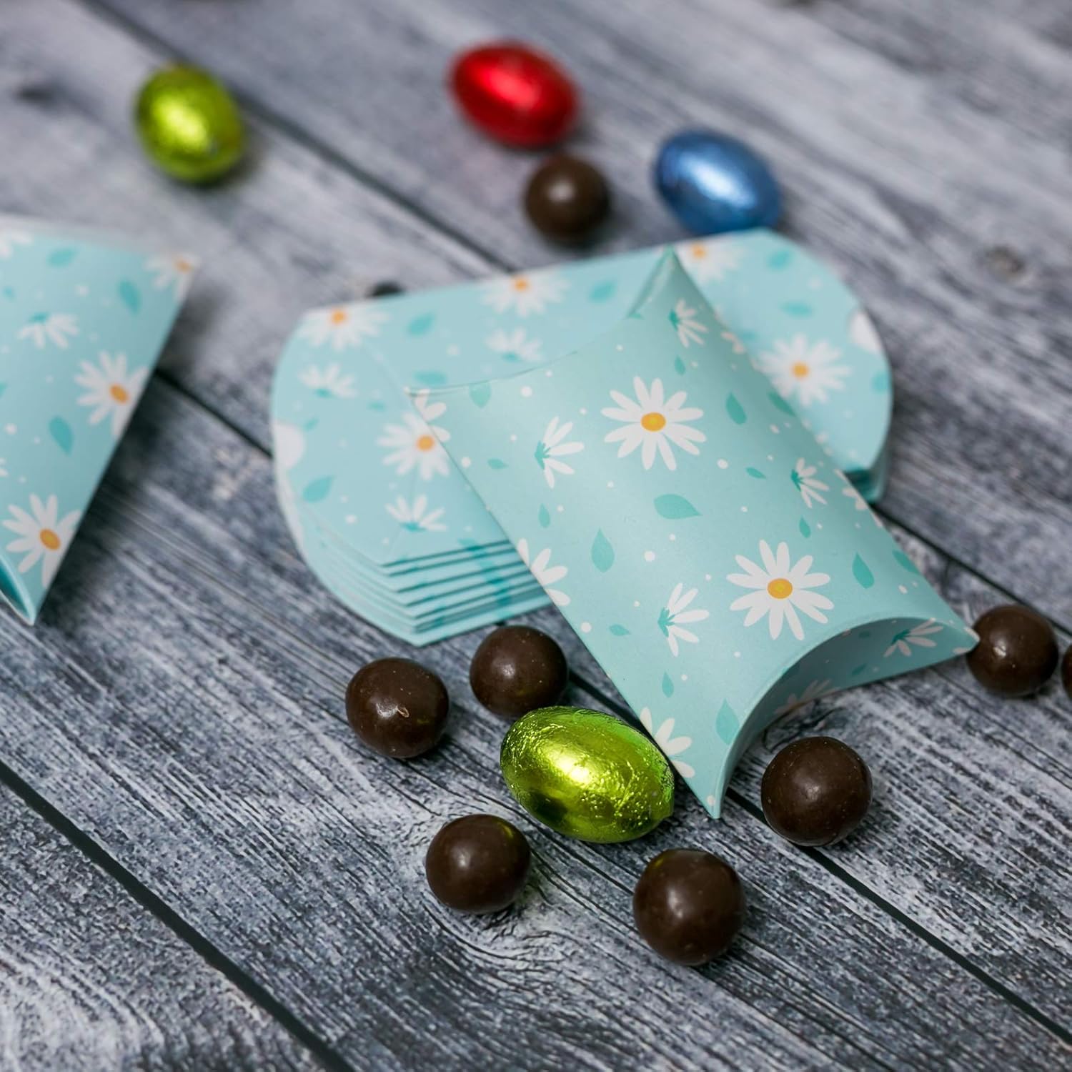 Paquete de 50 cajas de papel para almohada de regalo, dulces y chocolates, bolsas para tartas, para bodas, fiestas, Navidad, 3.5 x 2.3 pulgadas