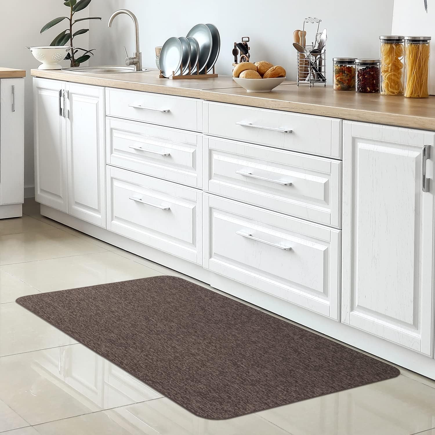 House, Home and More Alfombra antideslizante para interiores, color gris guijarro, 3 pies x 5 pies