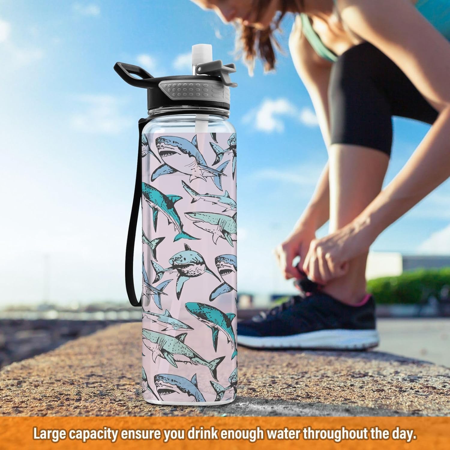 Pink Sharks – Botellas de agua deportivas con pajilla, sin BPA, botella de agua grande transparente para correr, para mujeres, hombres, niñas,
