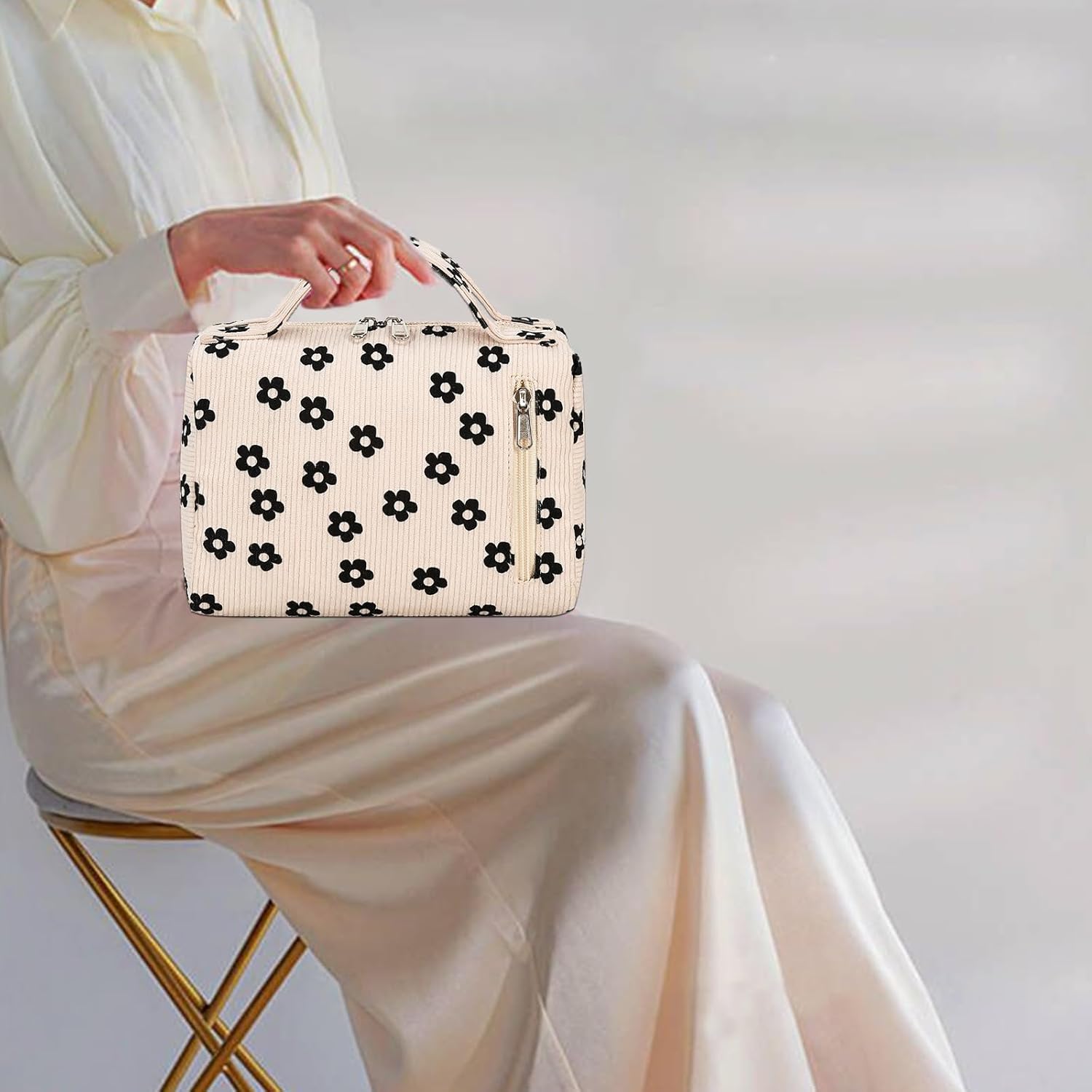 Bluboon Bolsa de maquillaje con cremallera, bolsa de viaje portátil para cosméticos para mujeres y niñas, Florete de pana, Flowerrs
