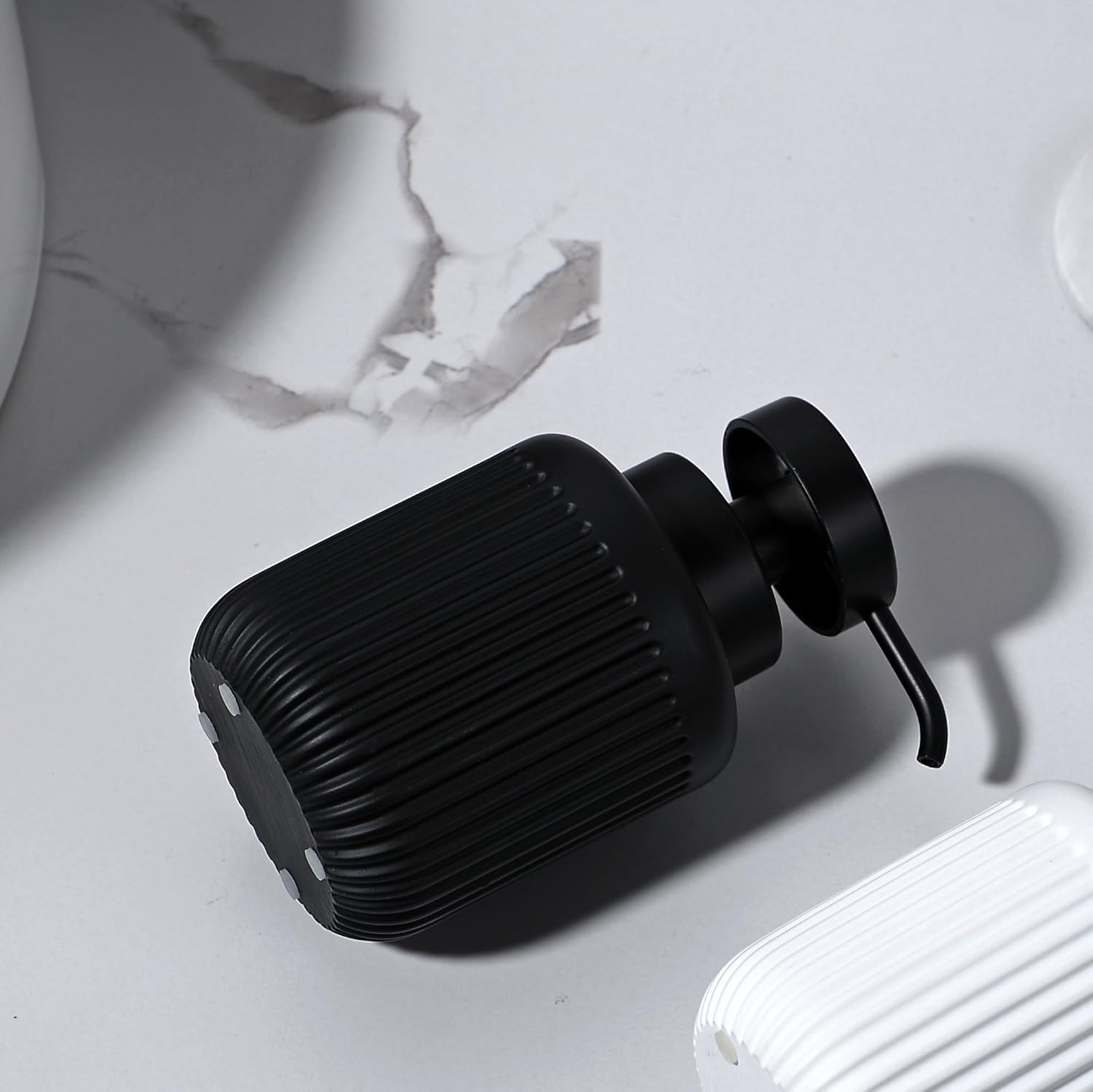 GalDal Dispensador de jabón de manos de espuma negra para baño, dispensador de lavado de manos de espuma de resina, 11 oz.